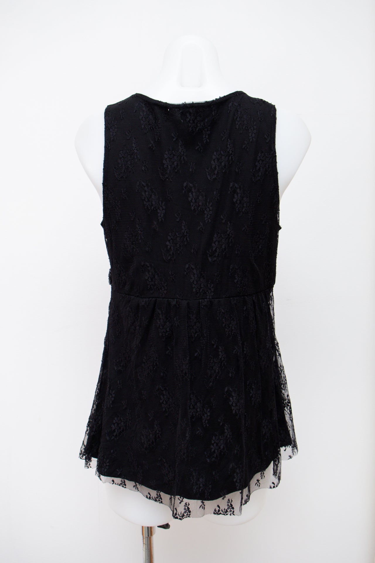 #49 New York & Company Camisole Top Black | c. 198 | Size 12
