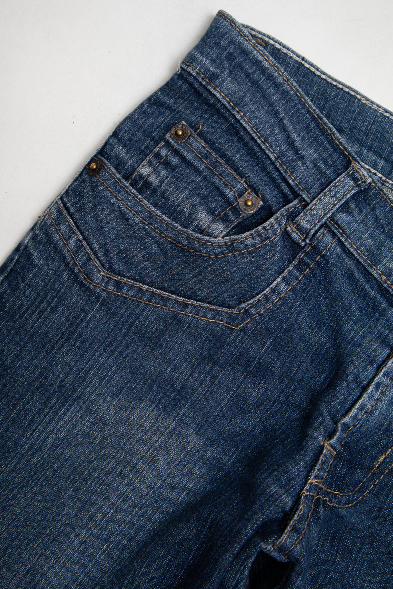 #61 Guess Jeans Blue | c. 188 | Size 6