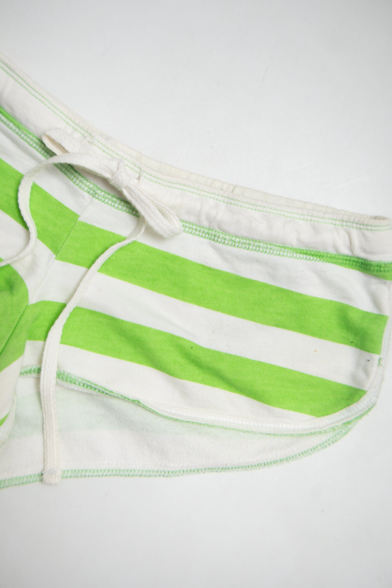 #145 Cobey Calzedonia Shorts Green | c. 180 | Size 8
