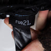 #119 Rue21 T-shirt Black | c. 199 | Size 8