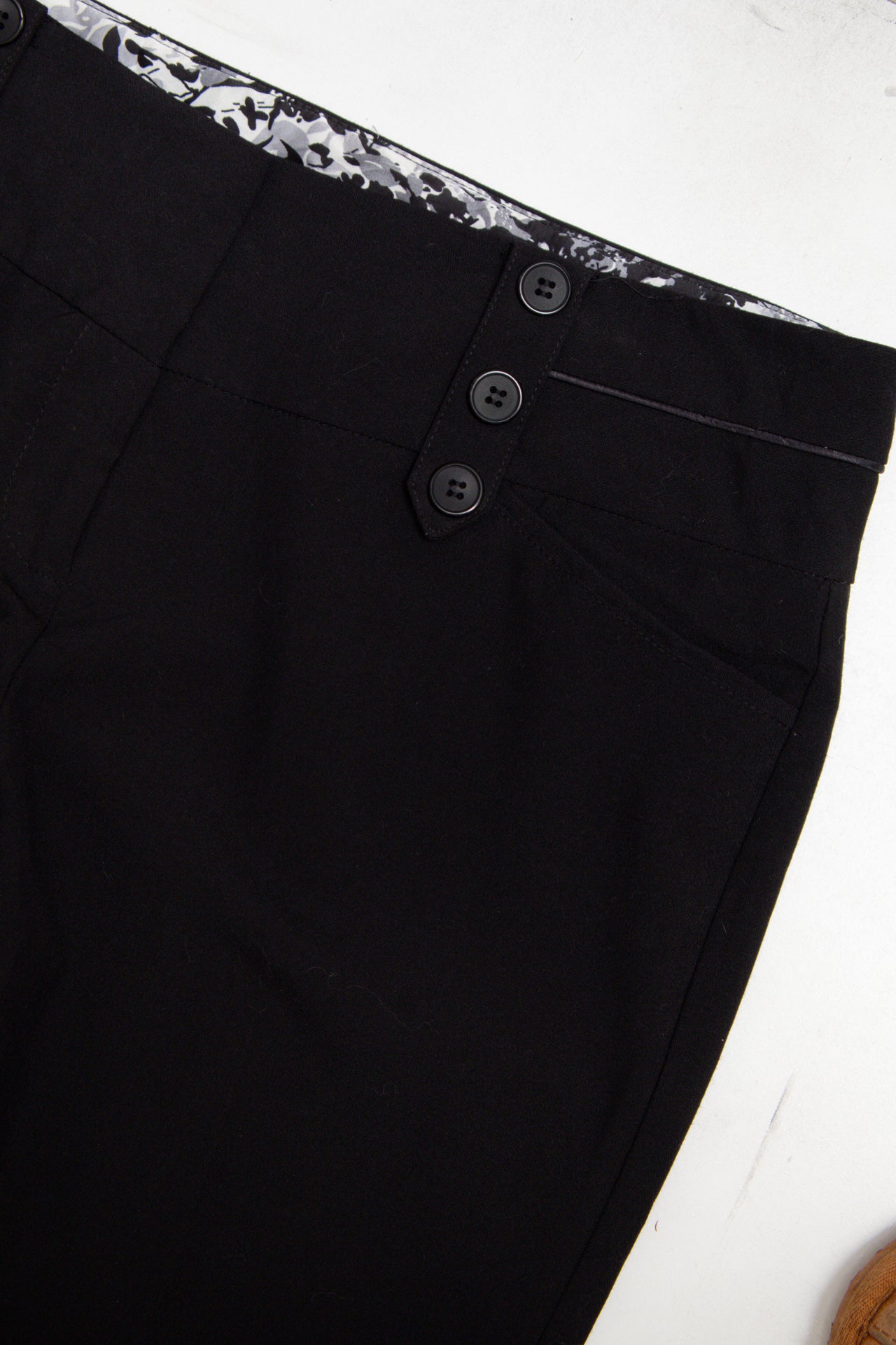 #53 Joe Benbasset Pants Black | c. 188 | Size 12/14