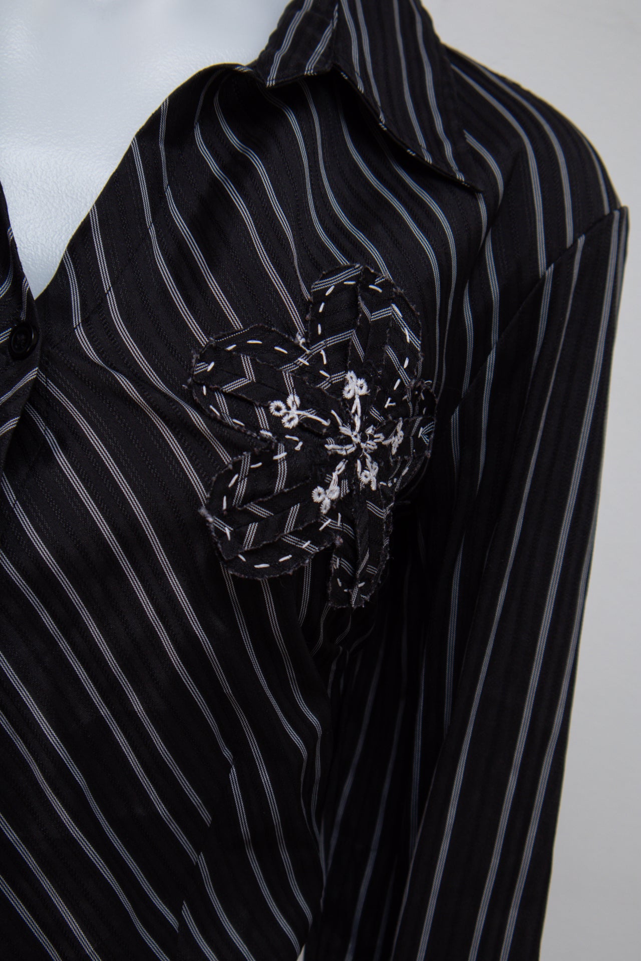 #114 Reitmans T-shirt Black | c. 199 | Size 10