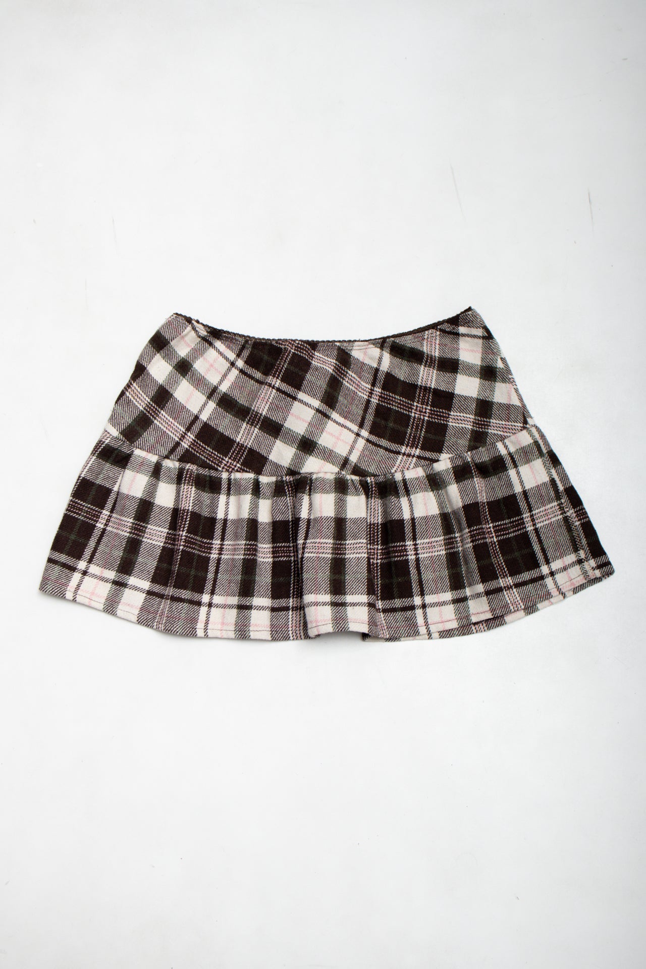 #128 Roxy Mini Skirt Black | c. 178 | Size 8