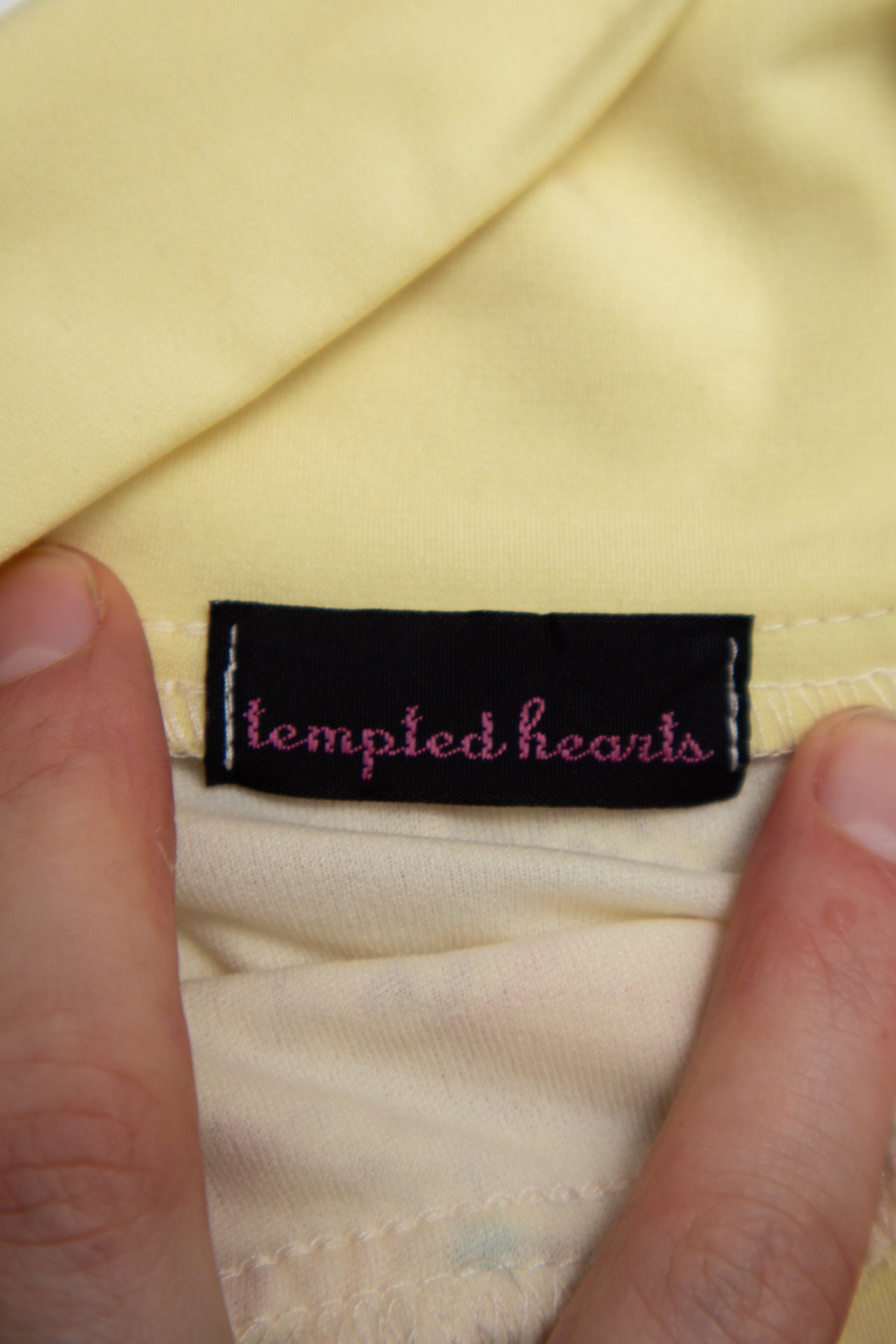 #160 Tempted Hearts Skirt Yellow | c. 207 | Size 8