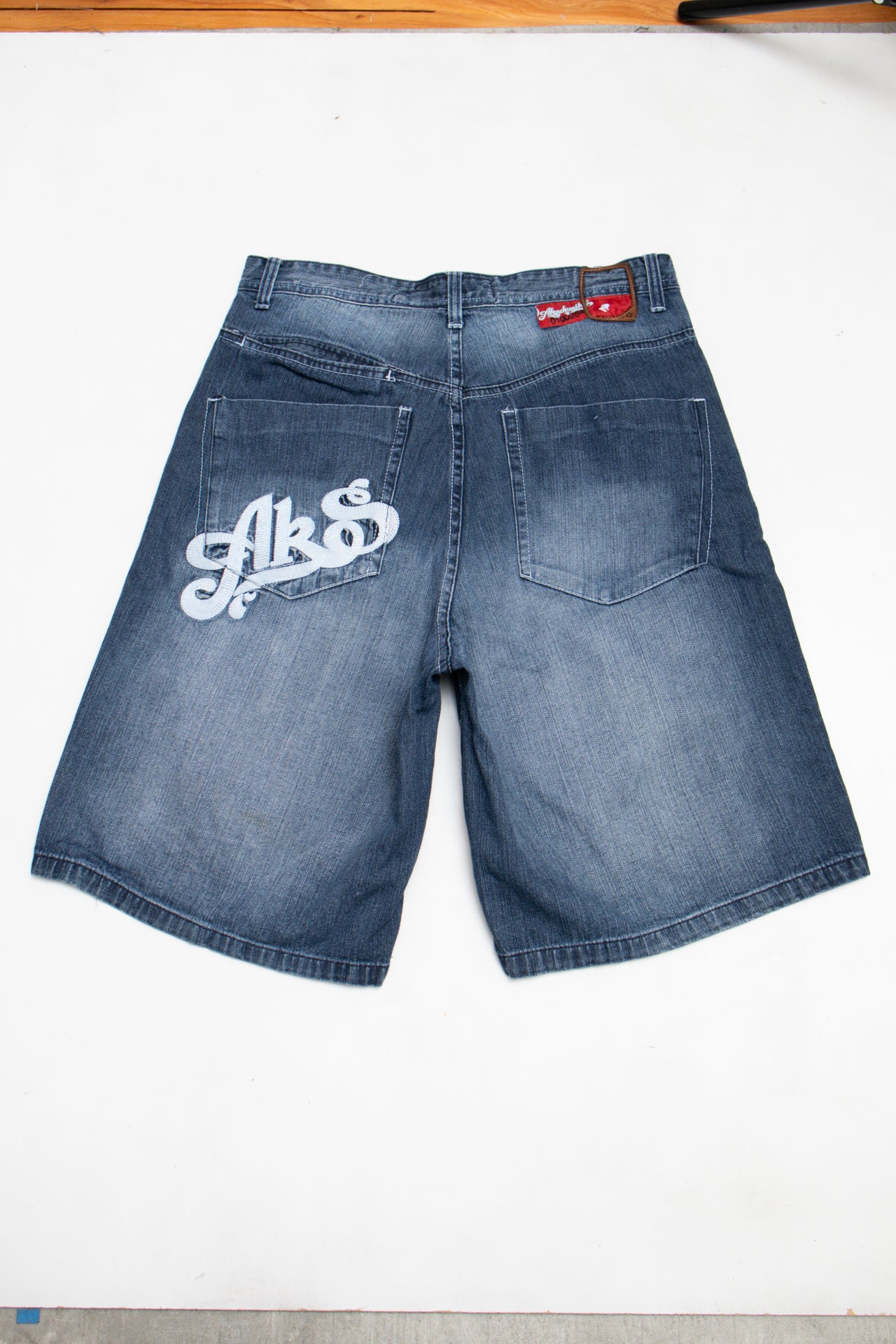 #185 Akademiks Jort Blue | c. 211 | Size 10