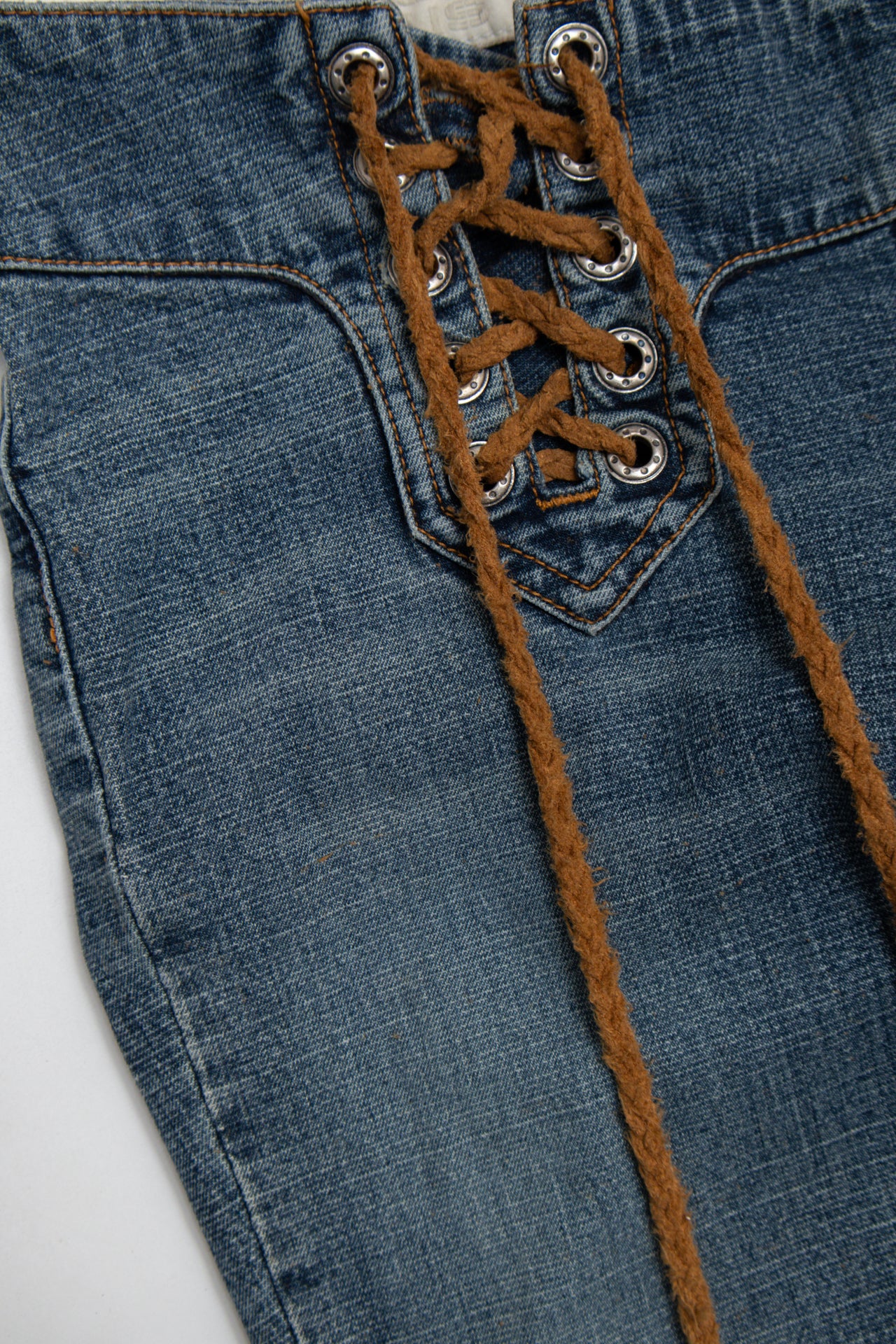 #147 Guess Jeans Jeans Blue | c. 193 | Size 8