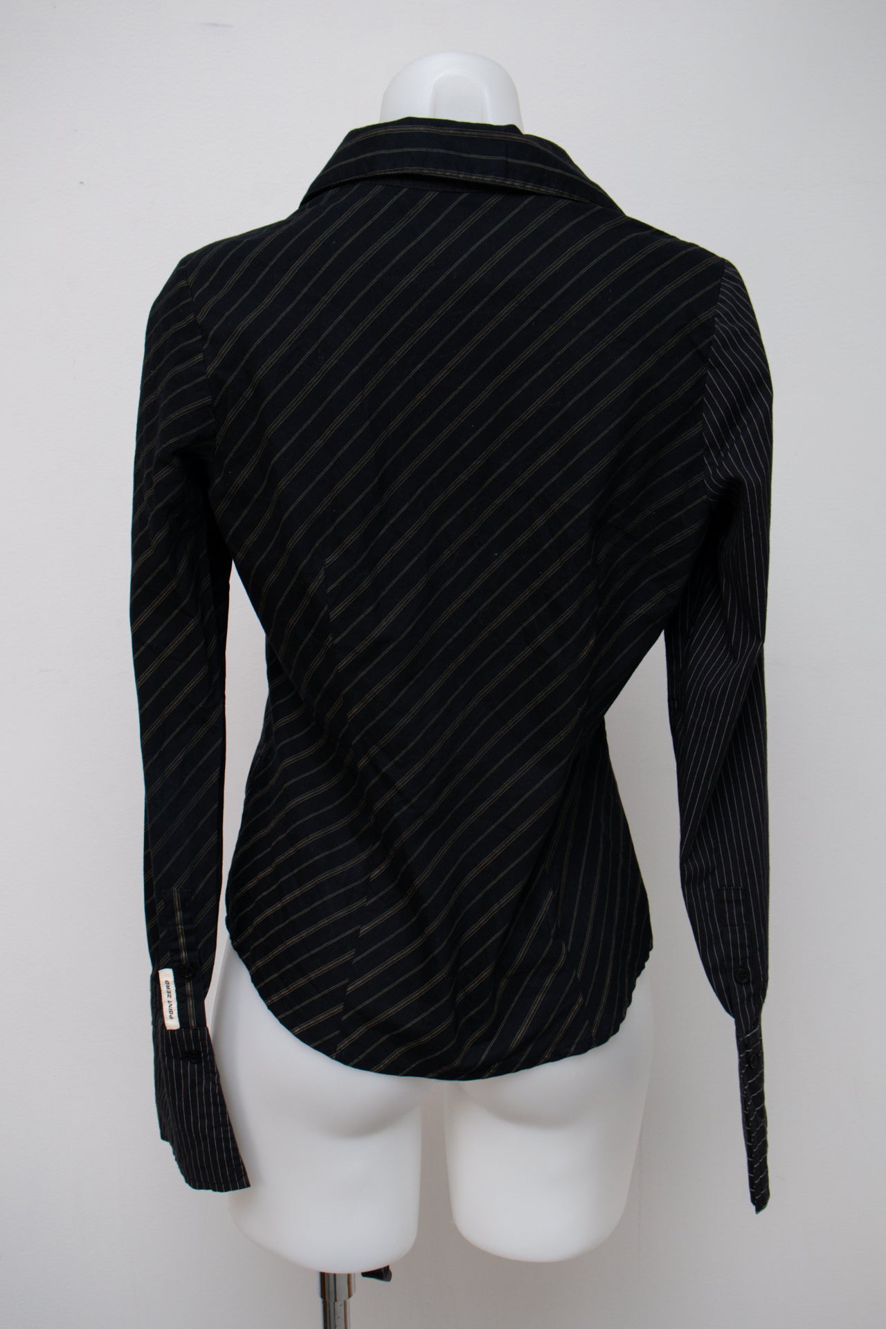 #117 Point Zero T-shirt Black | c. 199 | Size 8