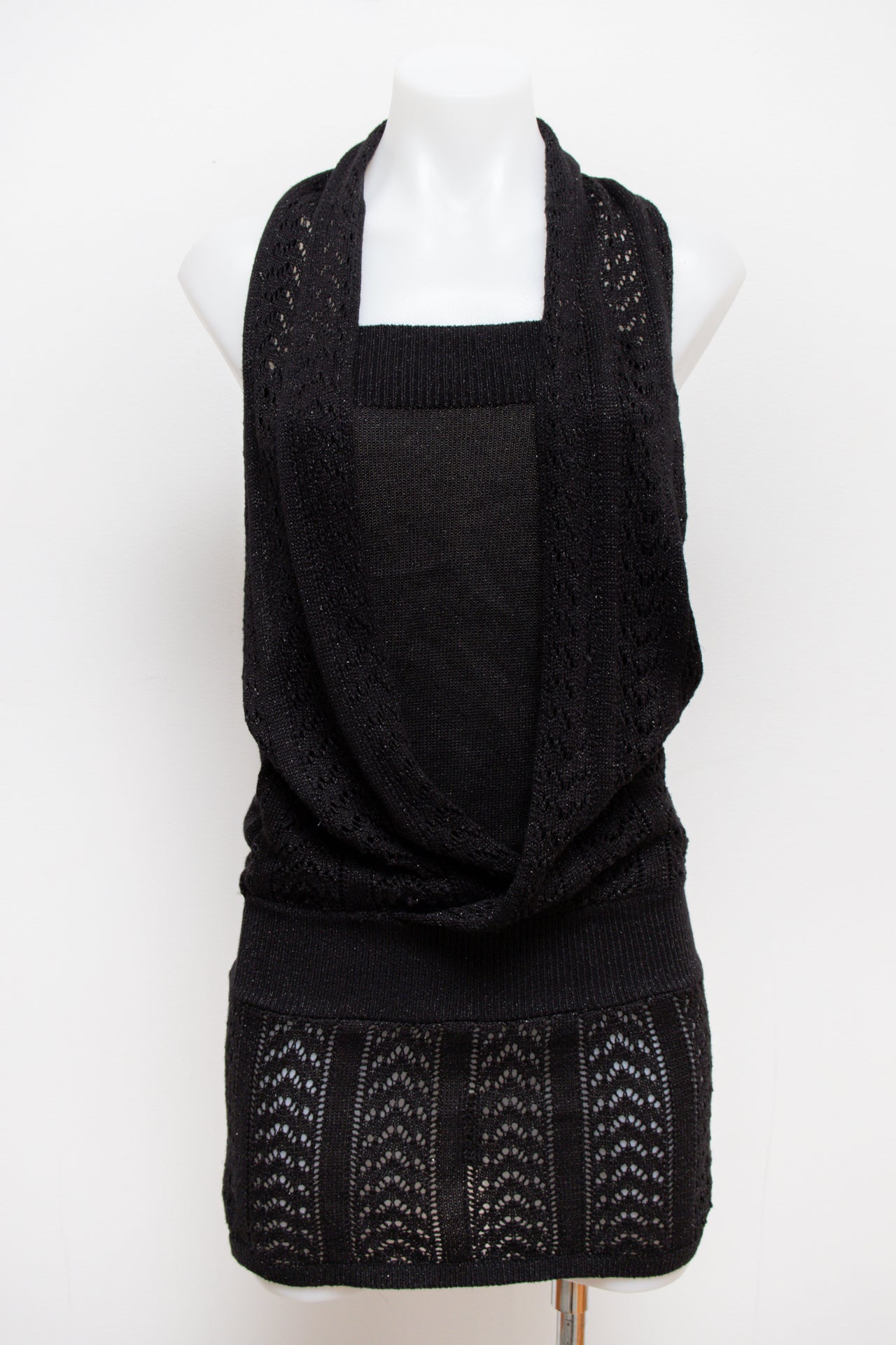 #21 On N'est Pas Des Anges Camisole Top Black | c. 190 | Size 8