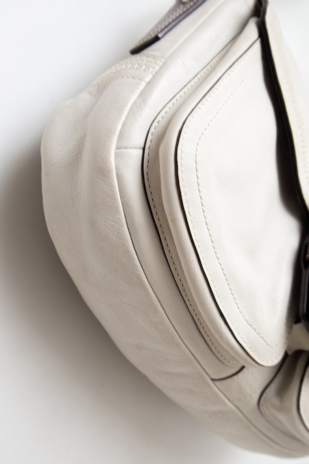 #179 Coach Shoulder Bag White | c. 200 | Size