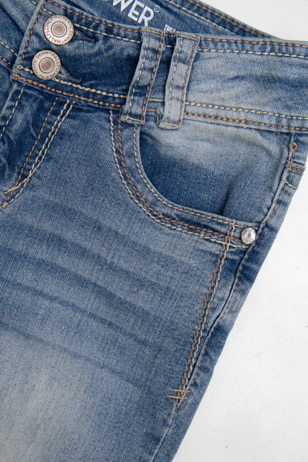 #050 Wallflower Jeans Blue | c. 206 | Size 6