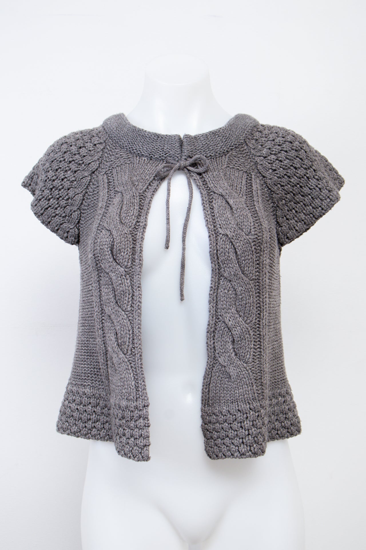 #090 Tissaia Camisole Top Gray | c. 207 | Size 8