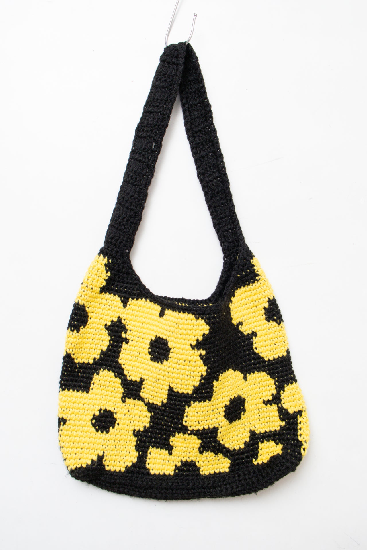 #193 Shoulder Bag Yellow | c. 207 | Size