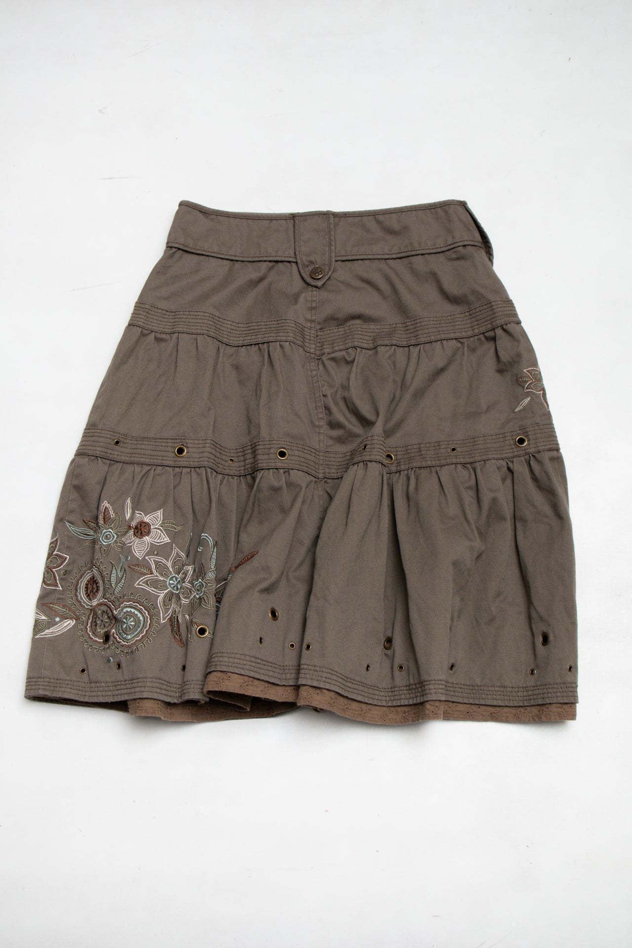 #166 Isshu Skirt Brown | c. 197 | Size 6