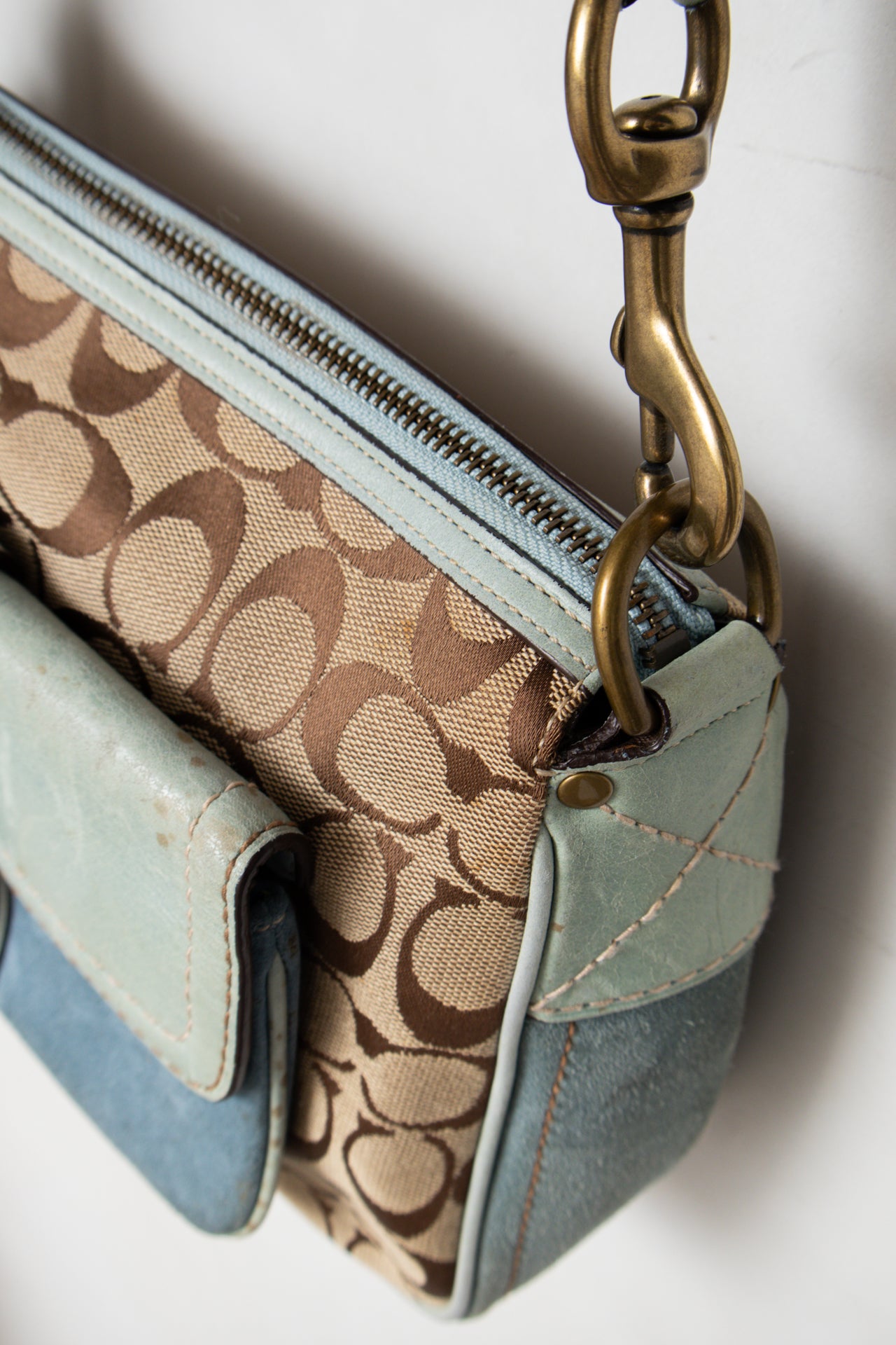 #147 Coach Shoulder Bag Blue | c. 184 | Size