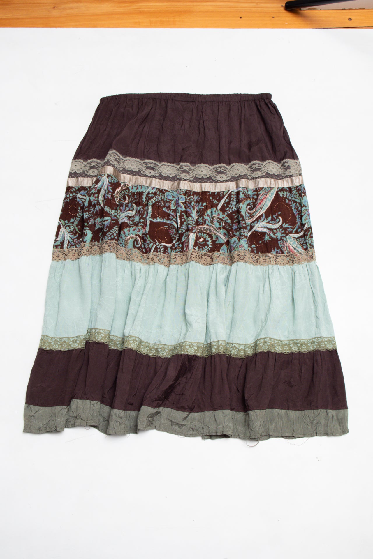 #189 Paradise Ny Skirt Brown | c. 207 | Size 10