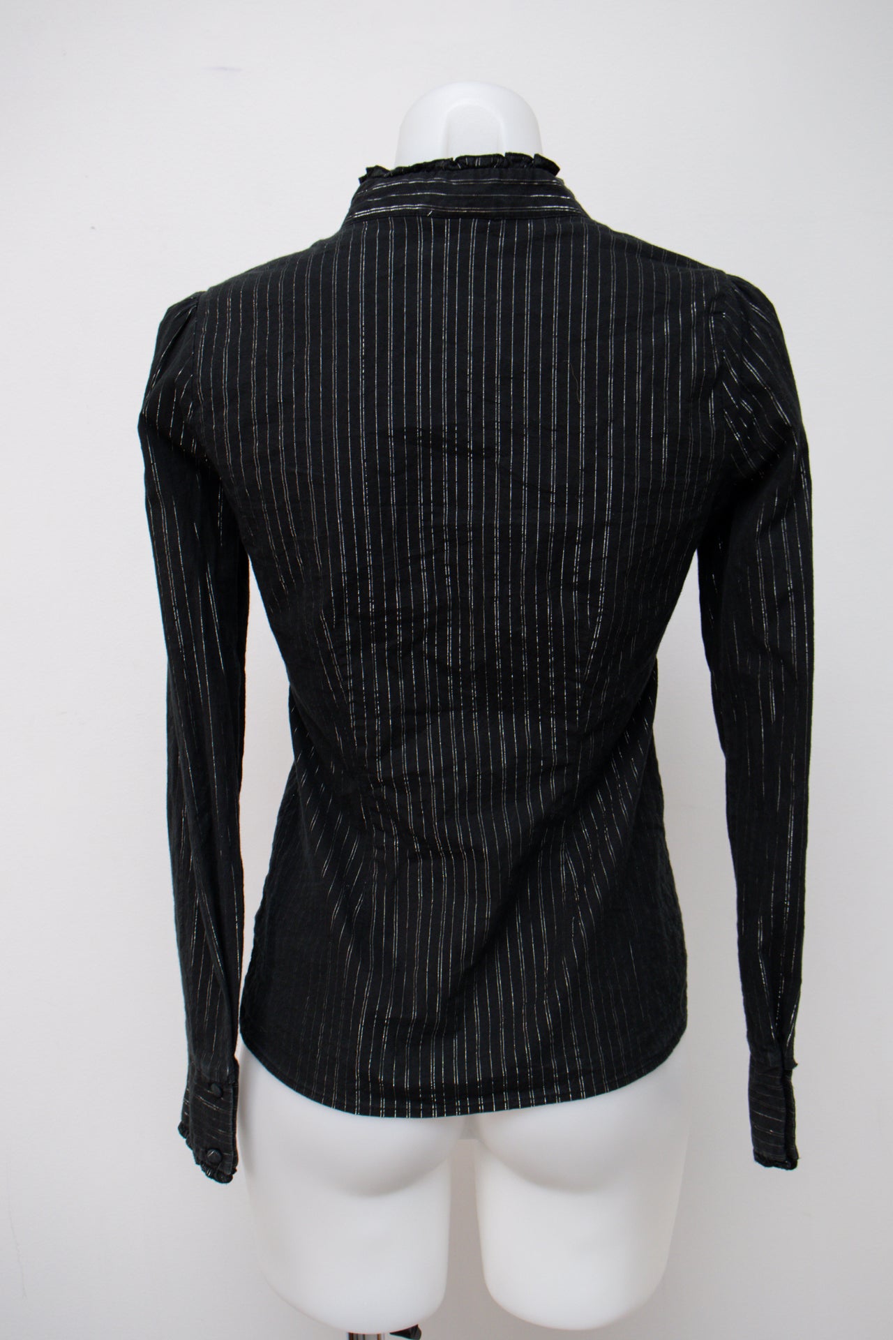 #113 Rue21 T-shirt Black | c. 199 | Size 8