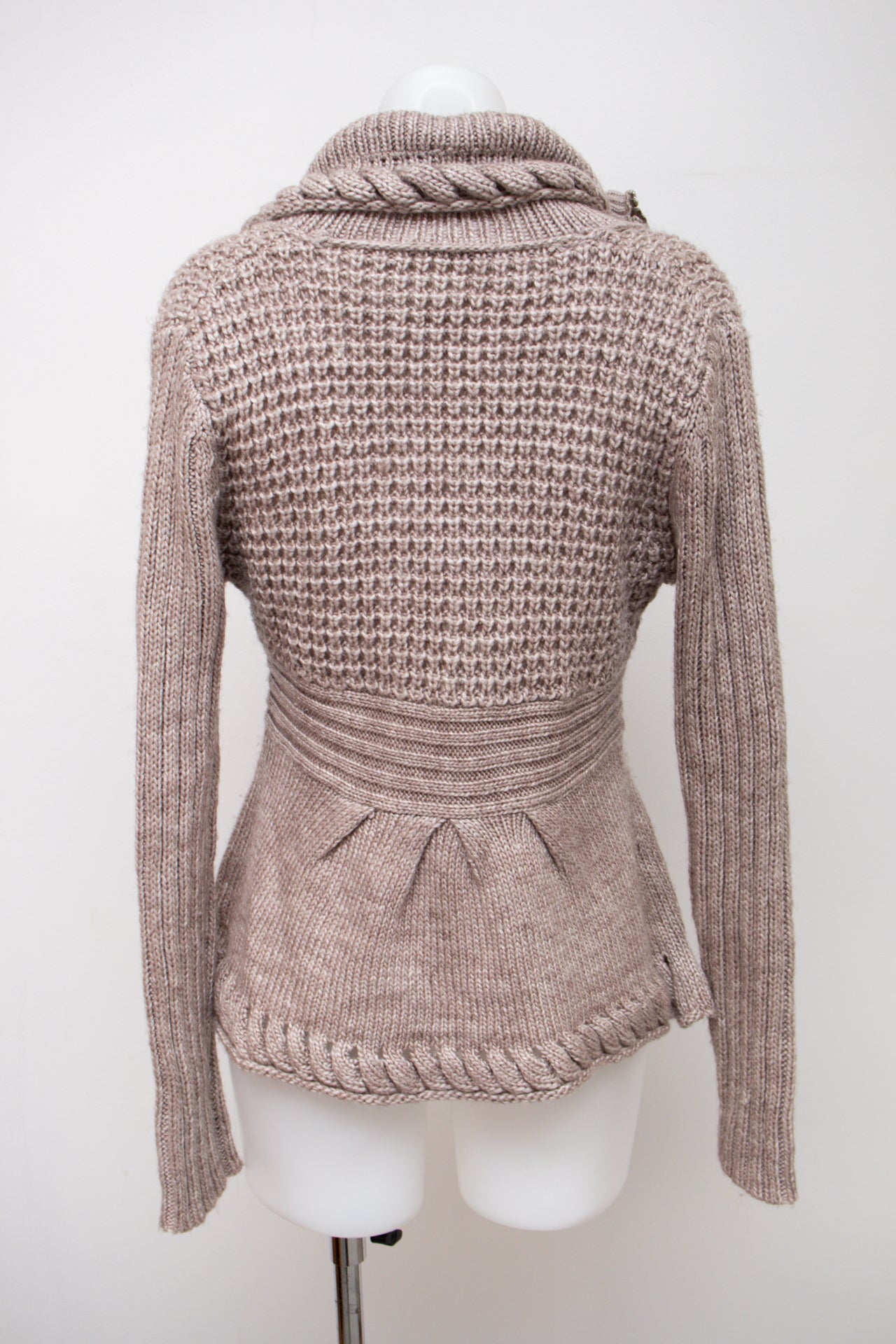#134 John Fashion Camisole Top Beige | c. 194 | Size 8