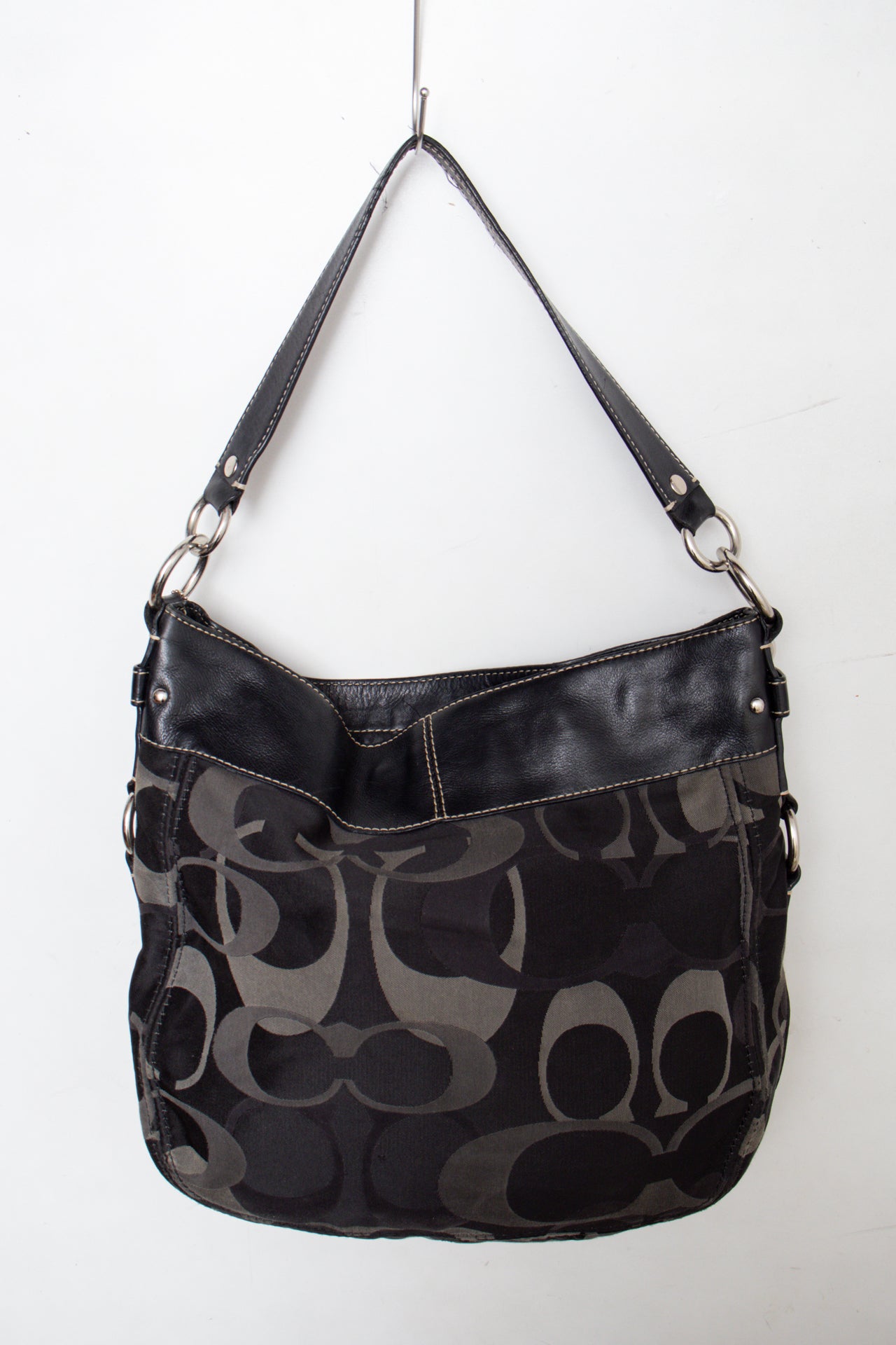 #199 Coach Bag Black | c. 211 | Size