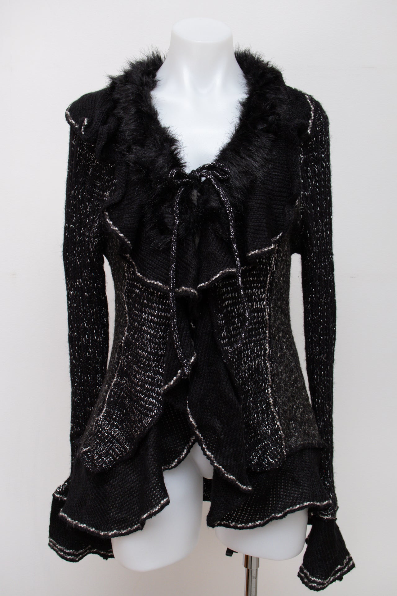 #129 Sion Camisole Top Black | c. 194 | Size 12