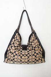 #196 Coach Bag Black | c. 210 | Size