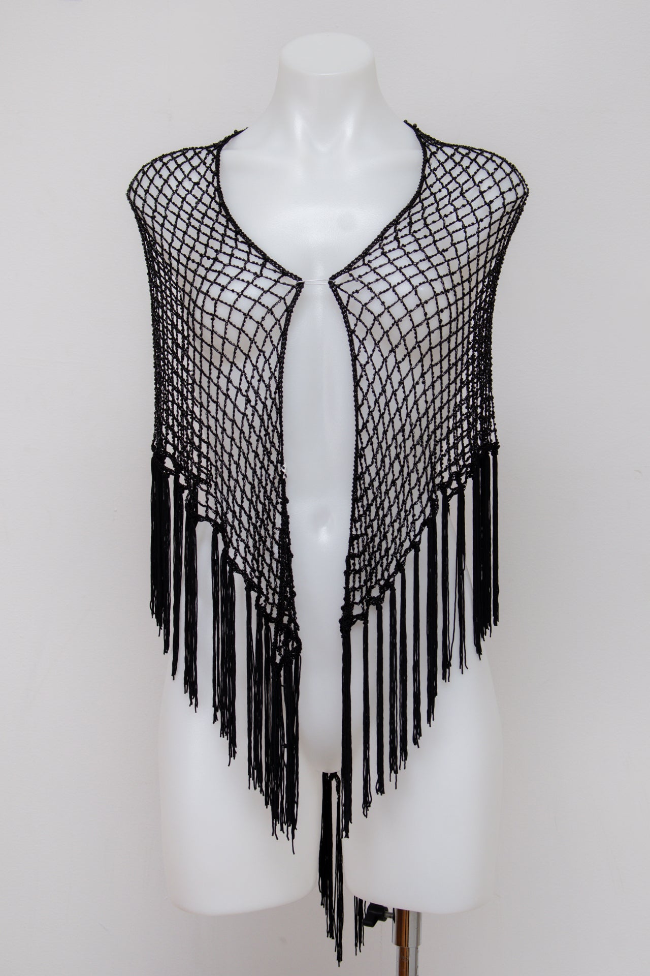 #169 Cami Top Black | c. 194 | Size