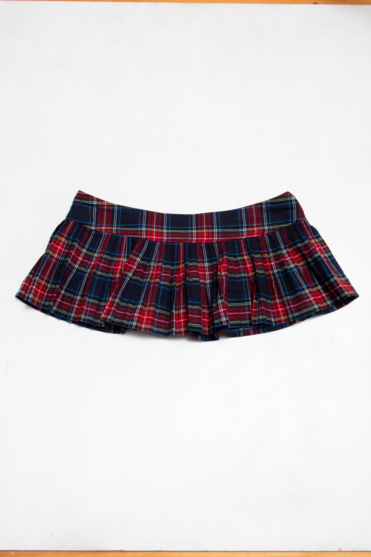 #69 Mini Skirt Navy | c. 187 | Size 16