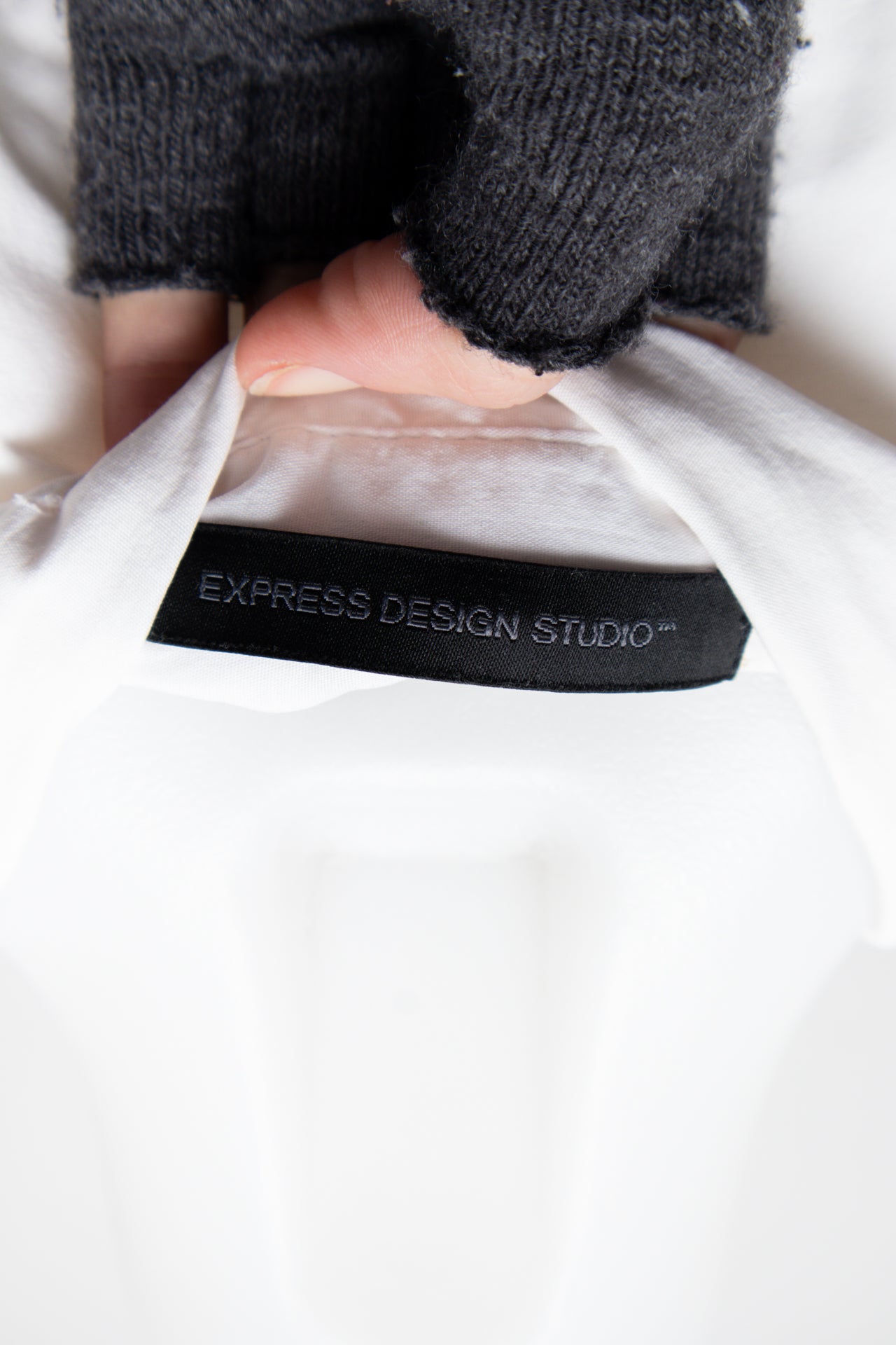 #110 Express Design Studio T-shirt White | c. 191 | Size 10