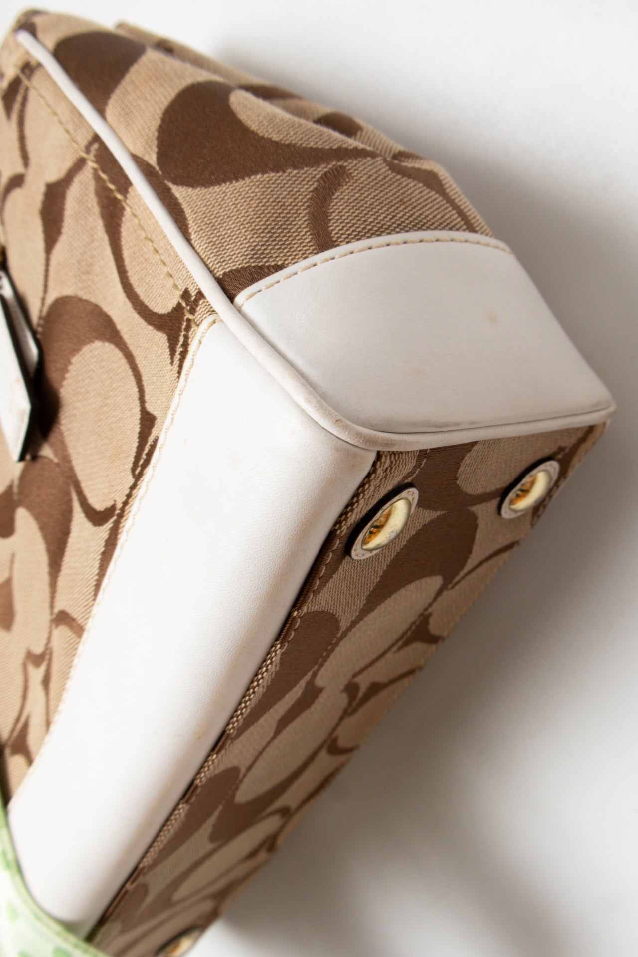 #192 Coach Shoulder Bag Brown | c. 189 | Size