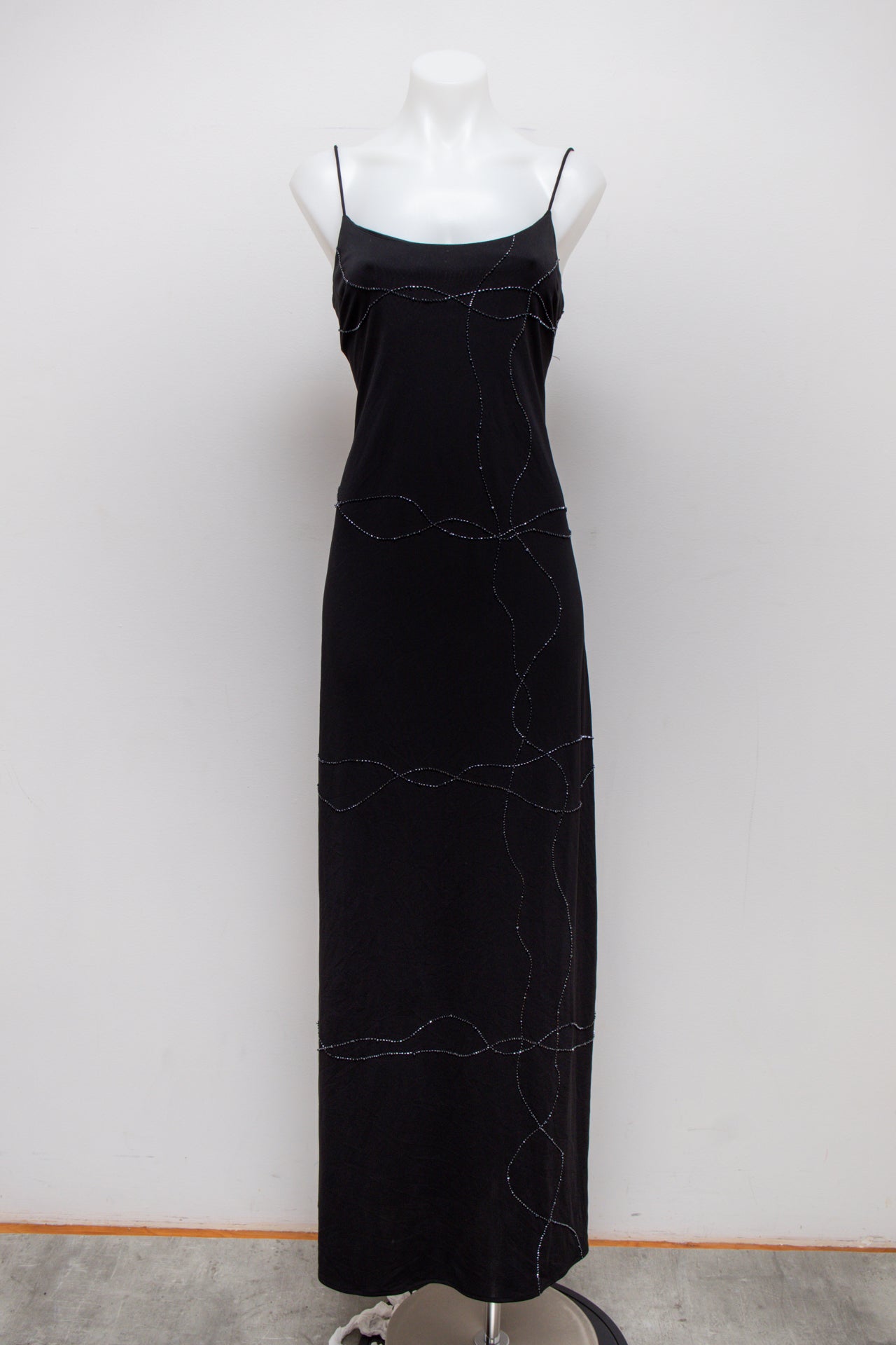 #194 De-laru By Sheila Yen Dress Black | c. 189 | Size 10/12