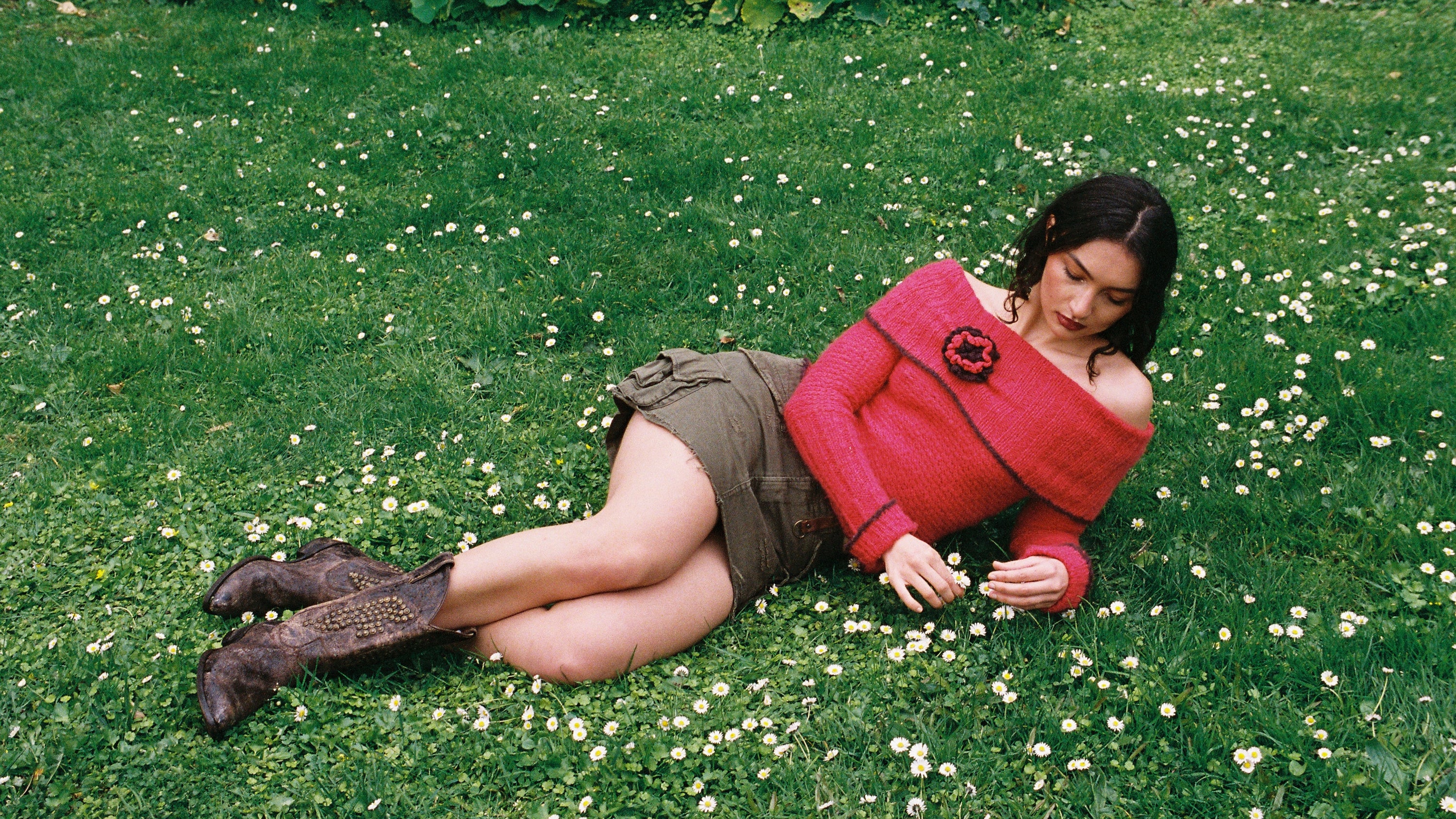 Curated Y2K & Vintage Pieces