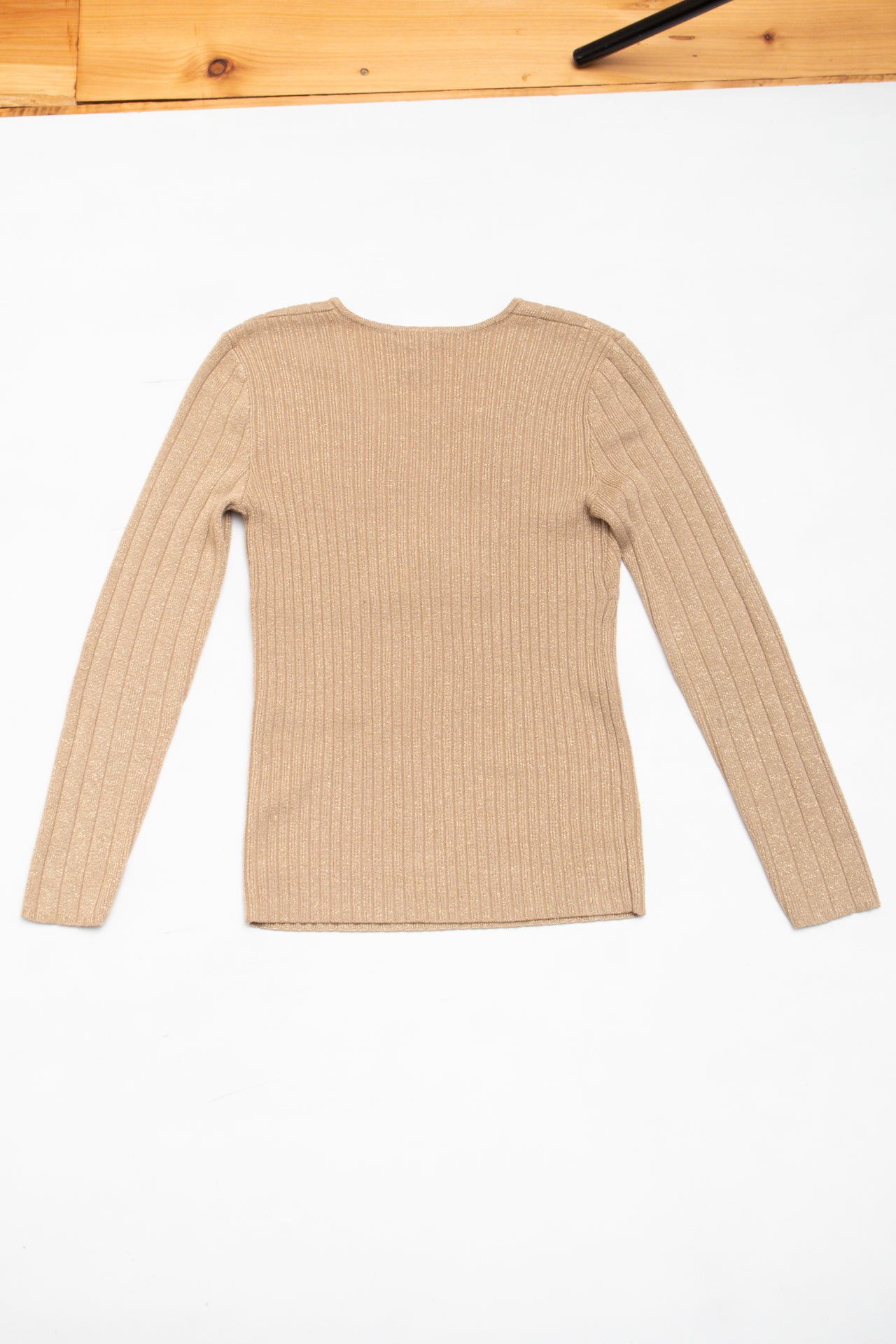 #94 brown ribbed metalic long sleeve | c. 153 | size 10