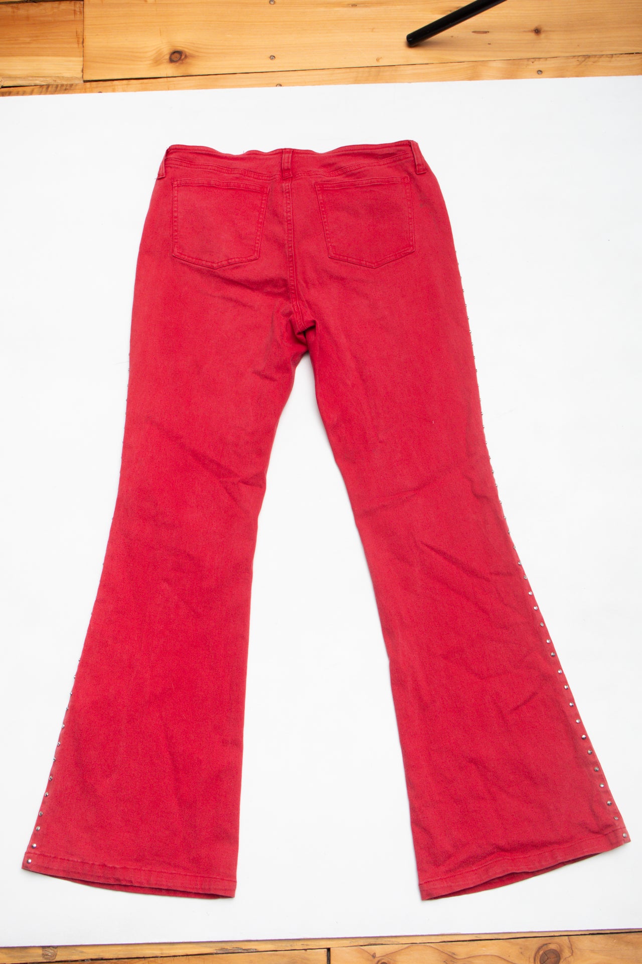 #124 Jeans West studded red flares | c. 153 | Size 10