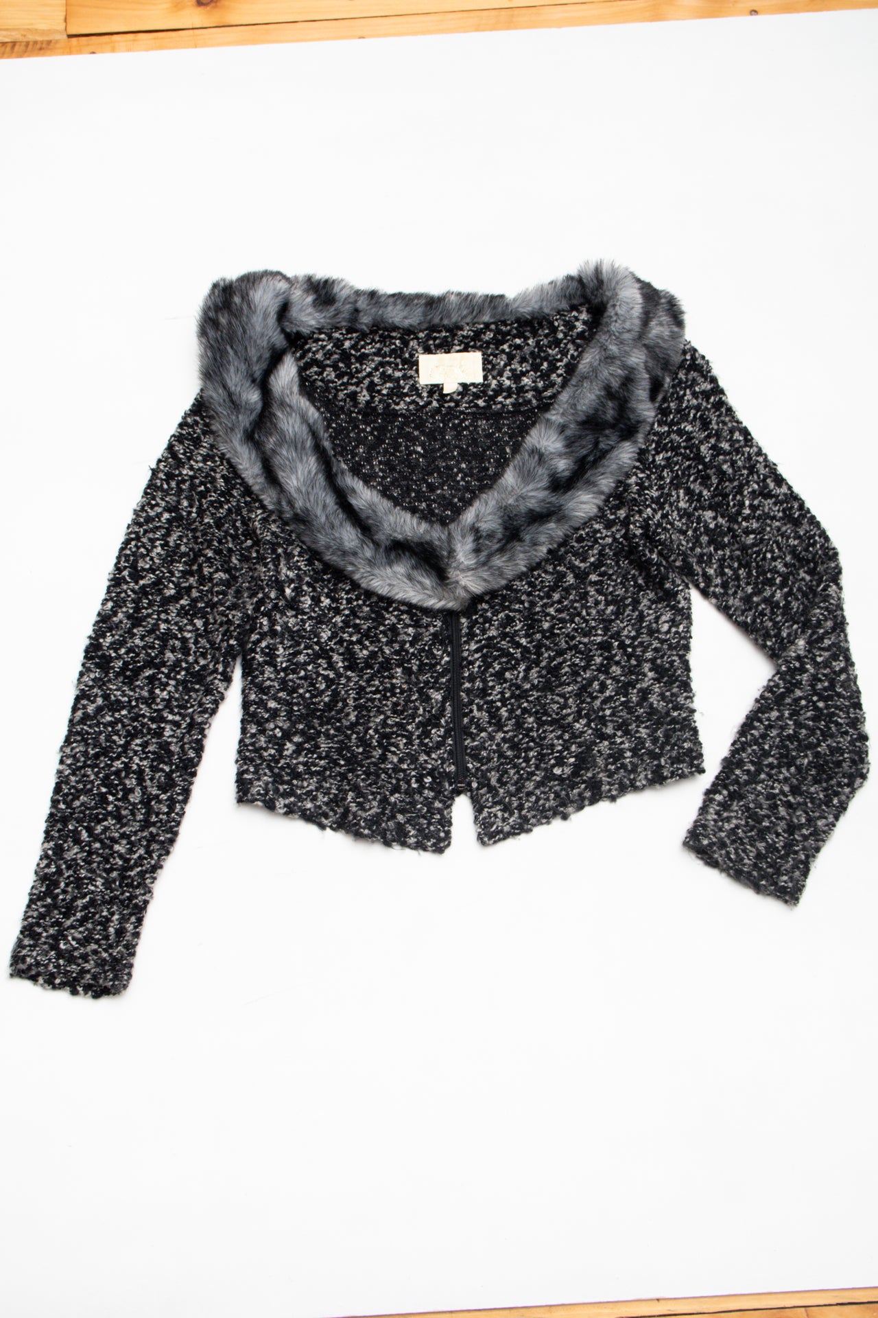 #129 USA Cache zip cardigan w fur trim | c. 153 | Size 10