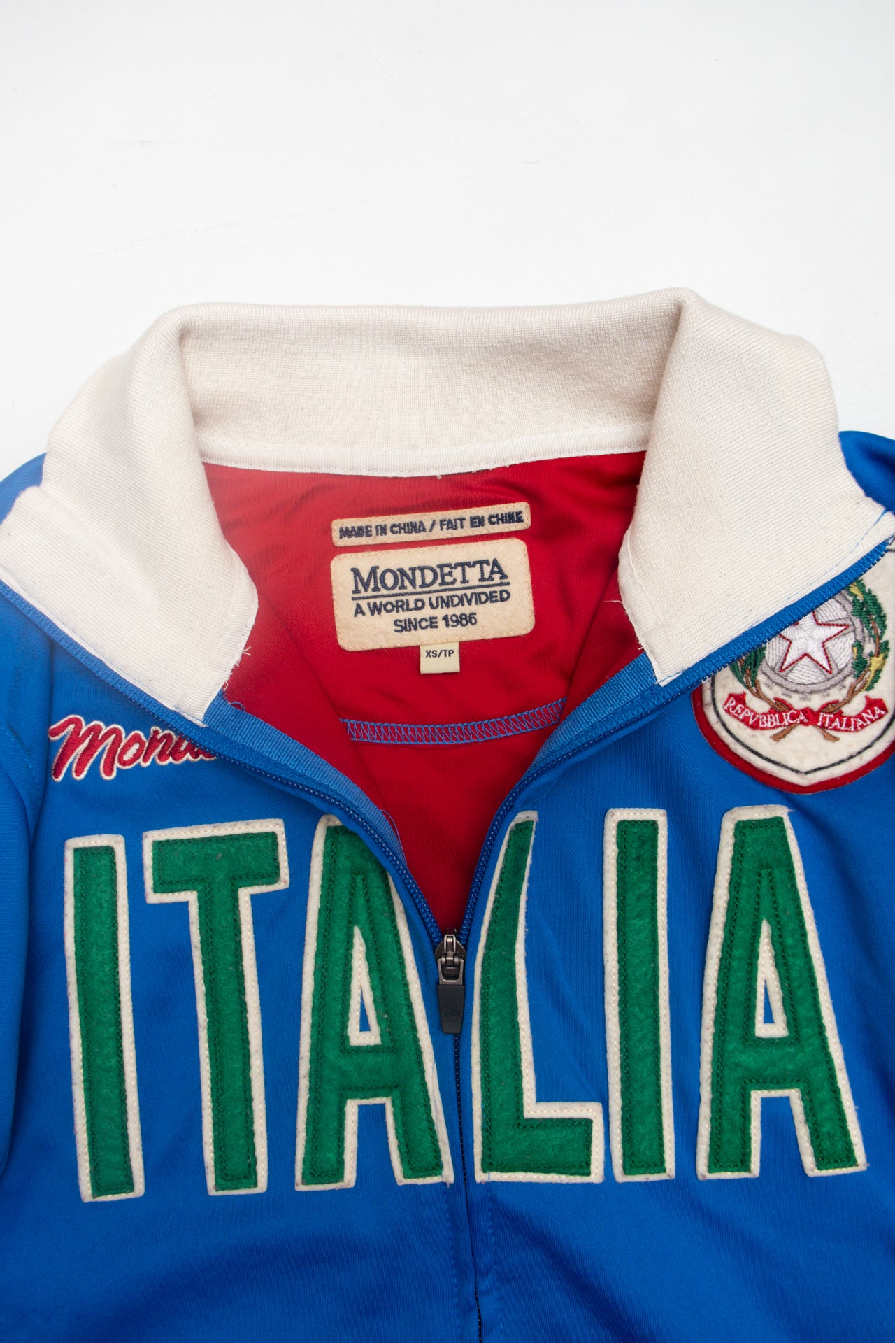 #134 Italia embroidered track jacket *Blue | c. 153 | Size 10