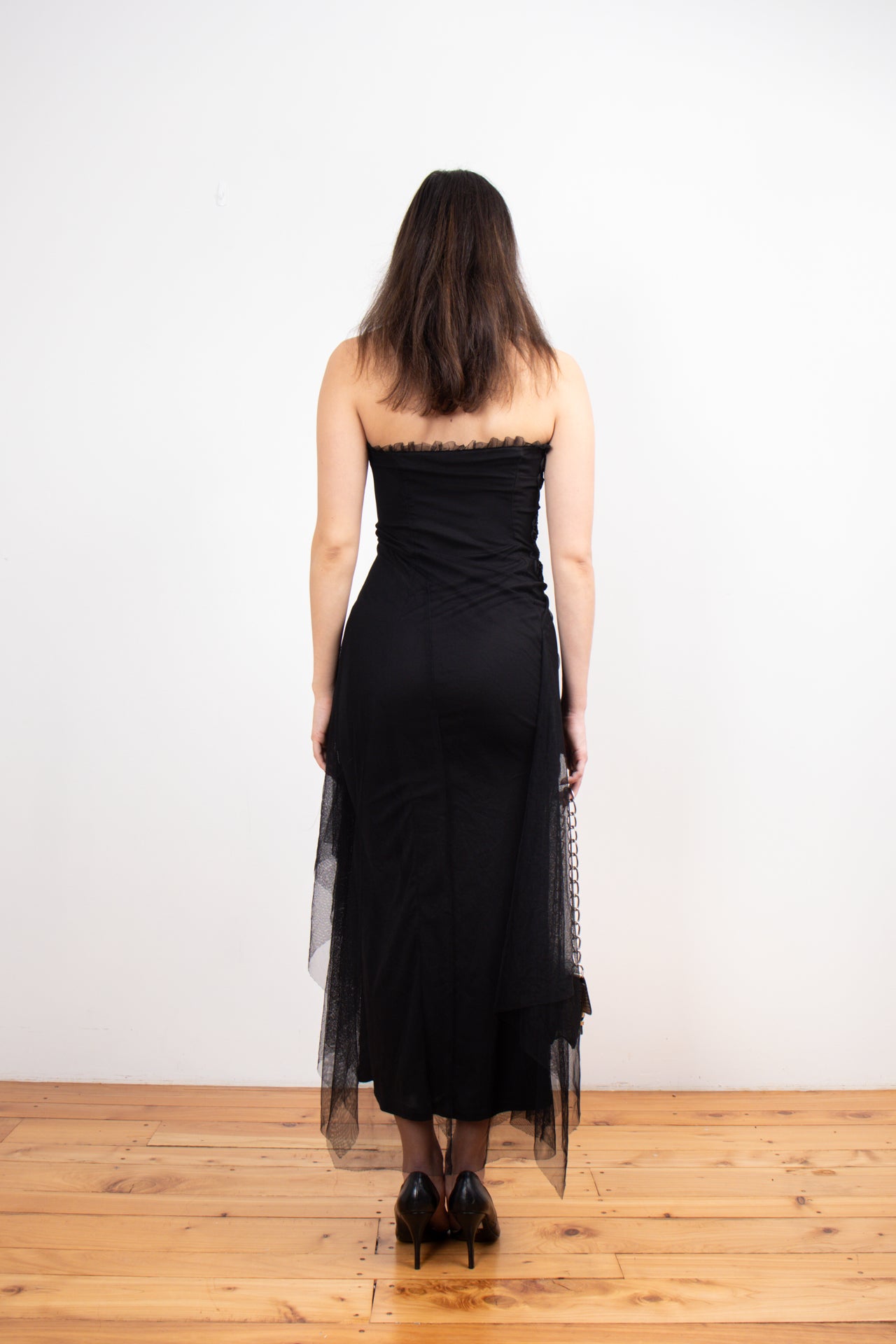 #20 Made in Canada strapless rosetted maxi dress | c. 160 | size 8