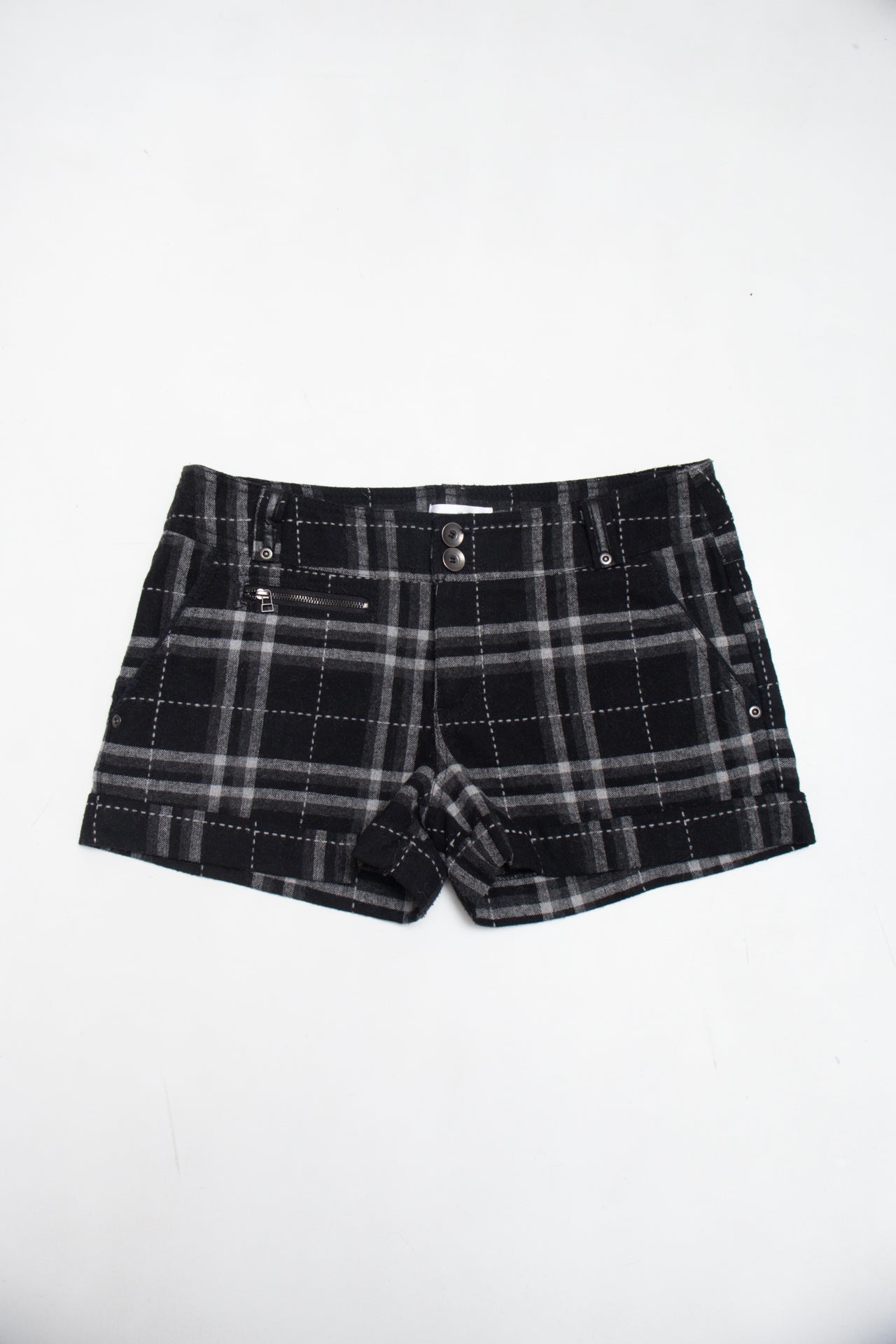 #27 Cache Cache plaid mini shorts | c. 160 | size 8