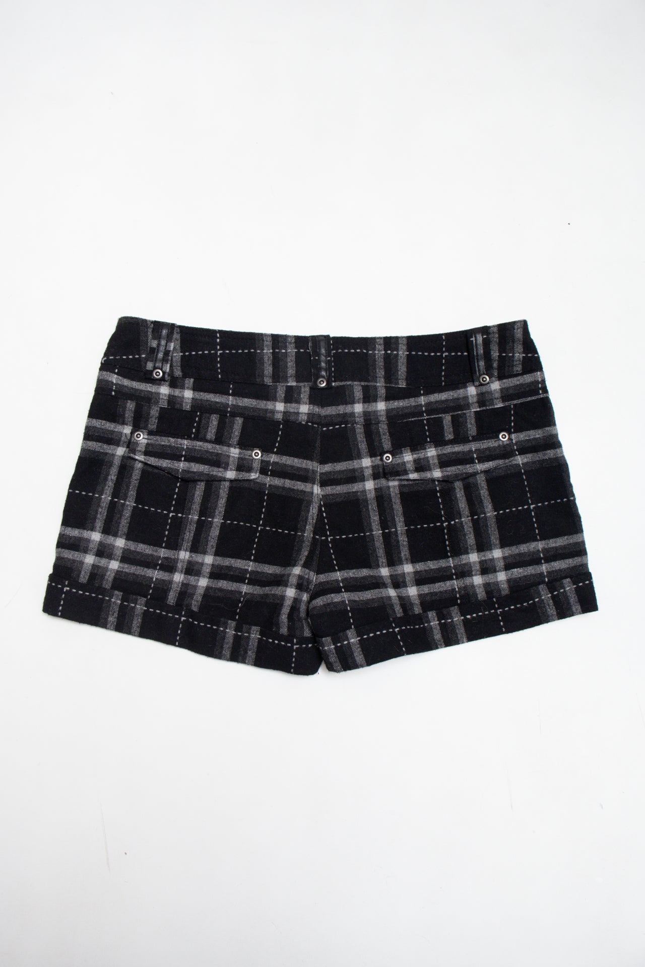 #27 Cache Cache plaid mini shorts | c. 160 | size 8