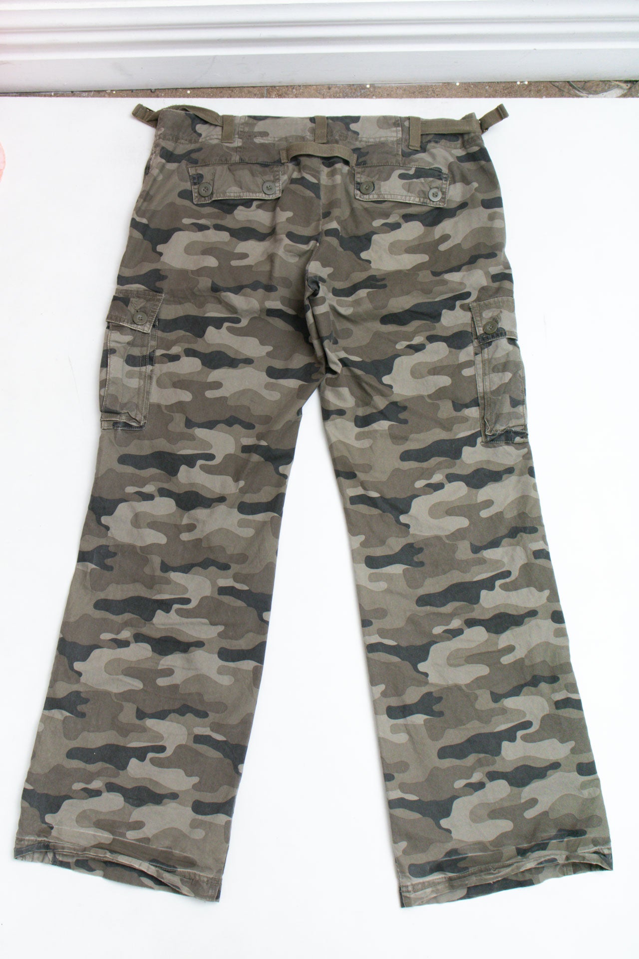 #37 Old Navy Camo Cargos | Mob Wife | Size 12