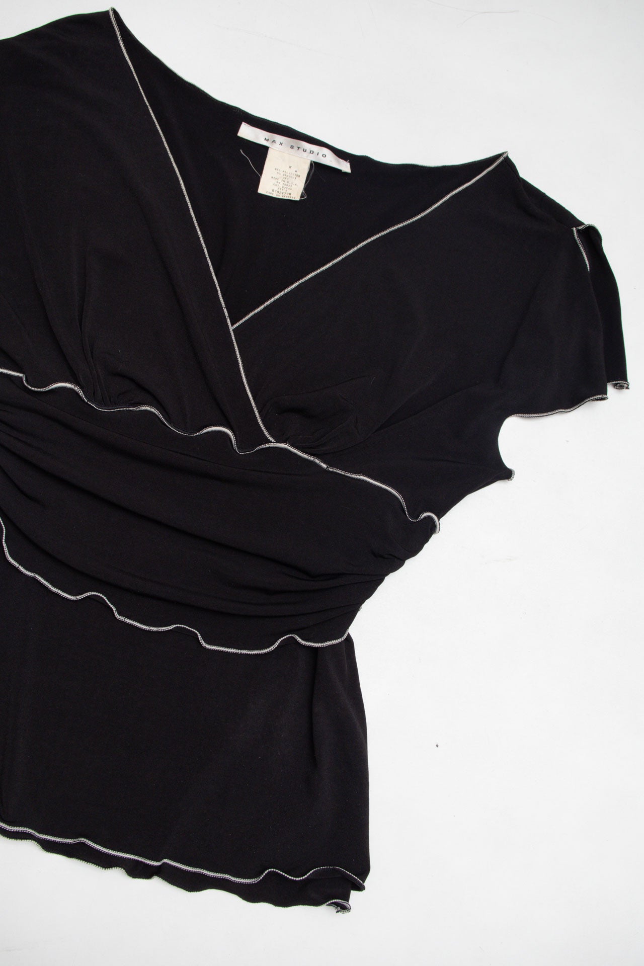 #08 USA Max Studio Black Tee | C.154 | Size 10/12