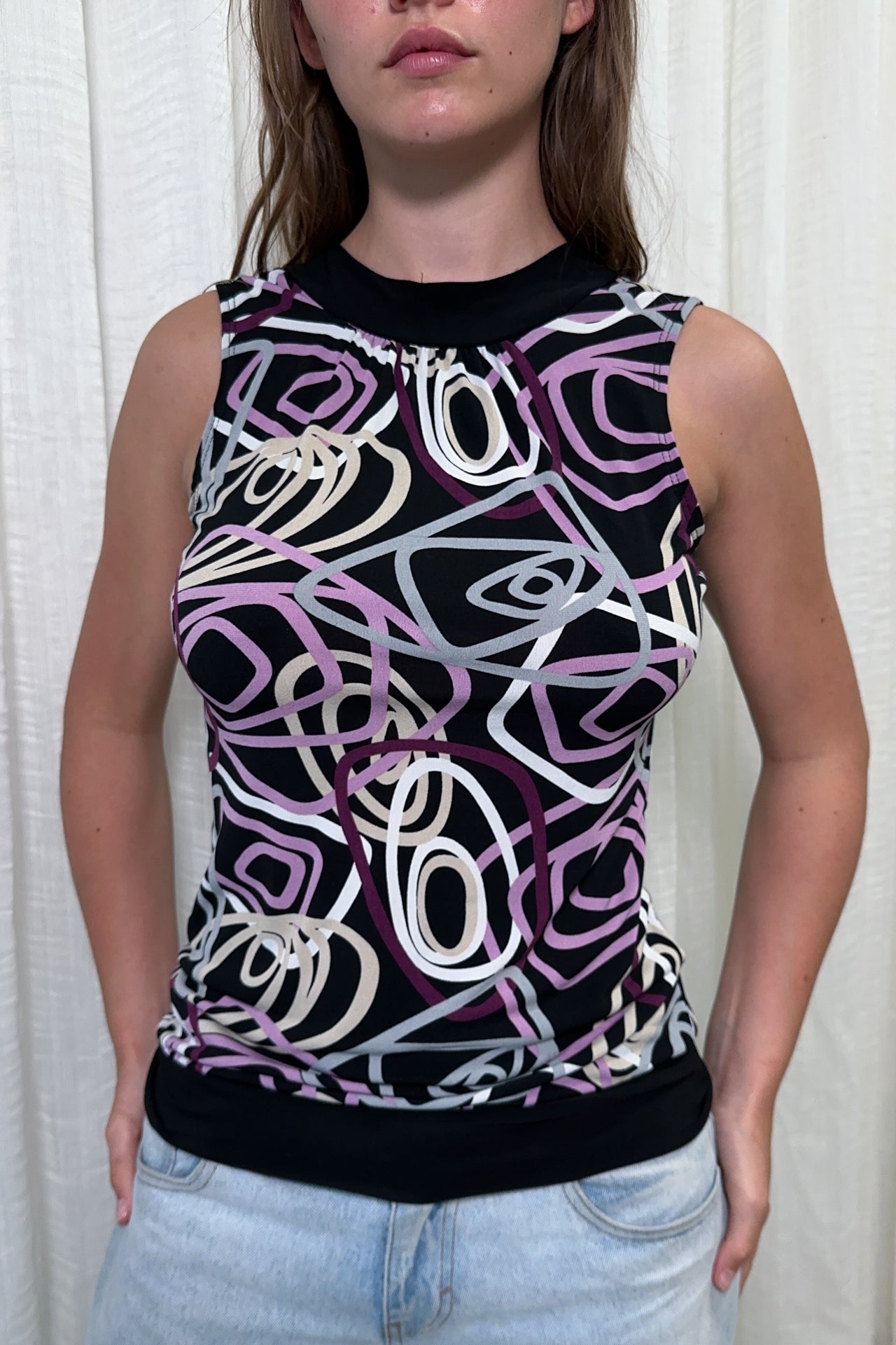 #220 Tempted Sleeveless Abstract Print Knit Top With Neck Tie Black | c. 272 | Size 10