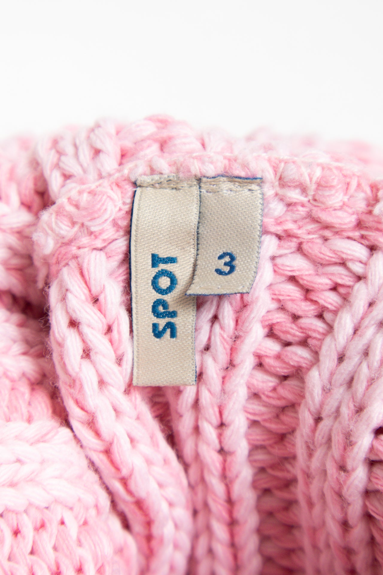 #142 Spot pink turtle neck jumper | c. 160 | size 10