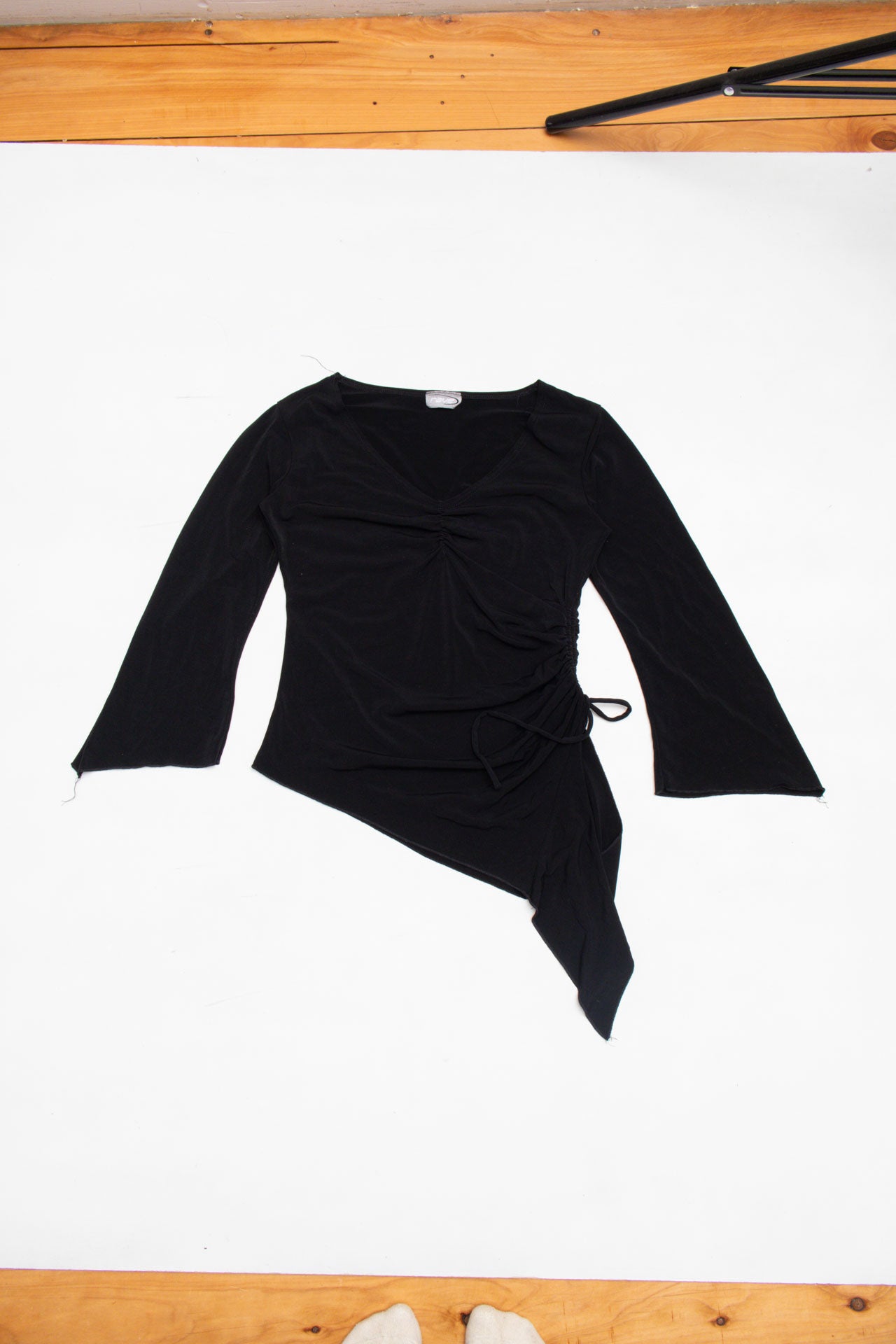 #49 Rave Asymmetrical Top | C.154 | Size 6