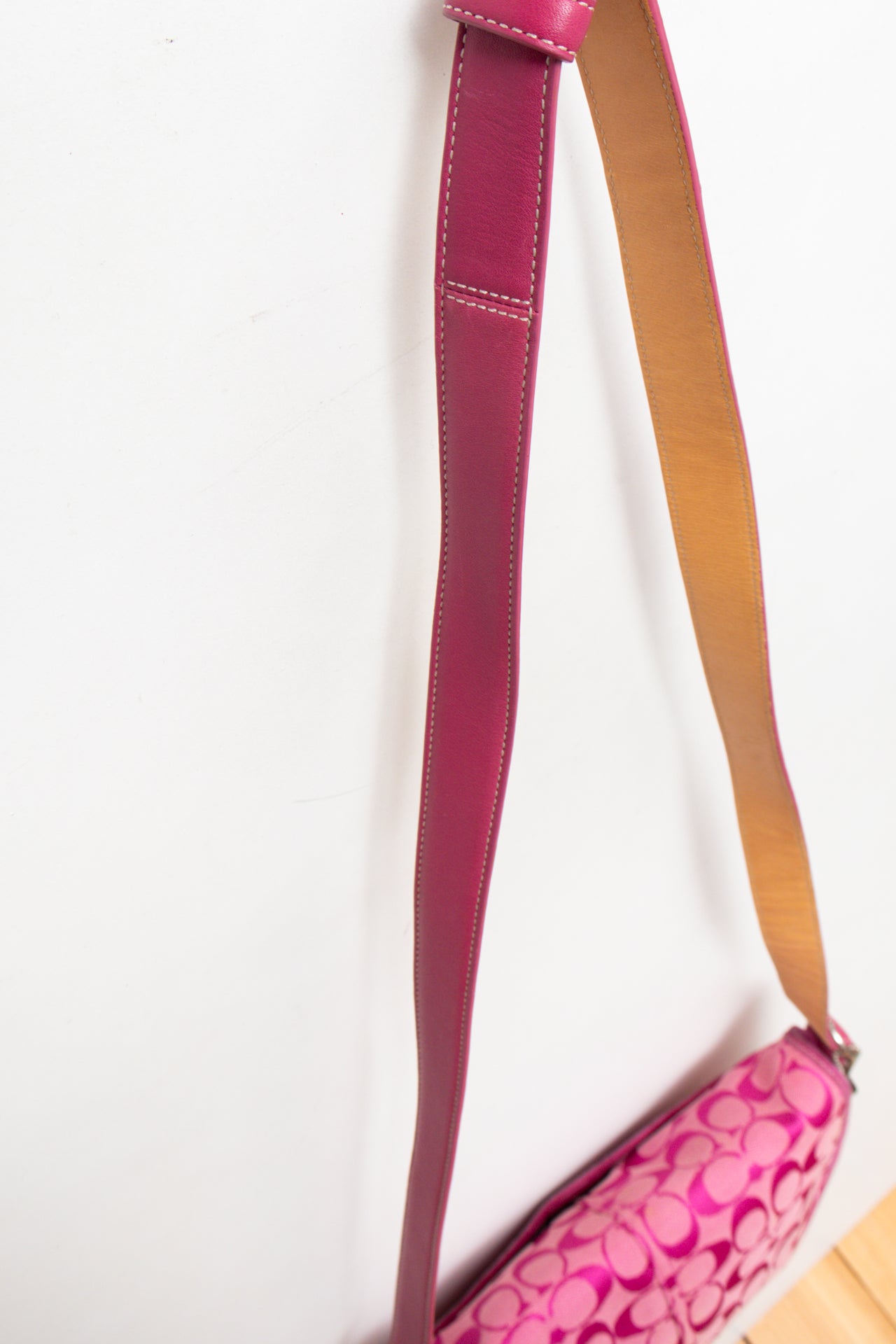 #241 Coach cross body bag | c. 160