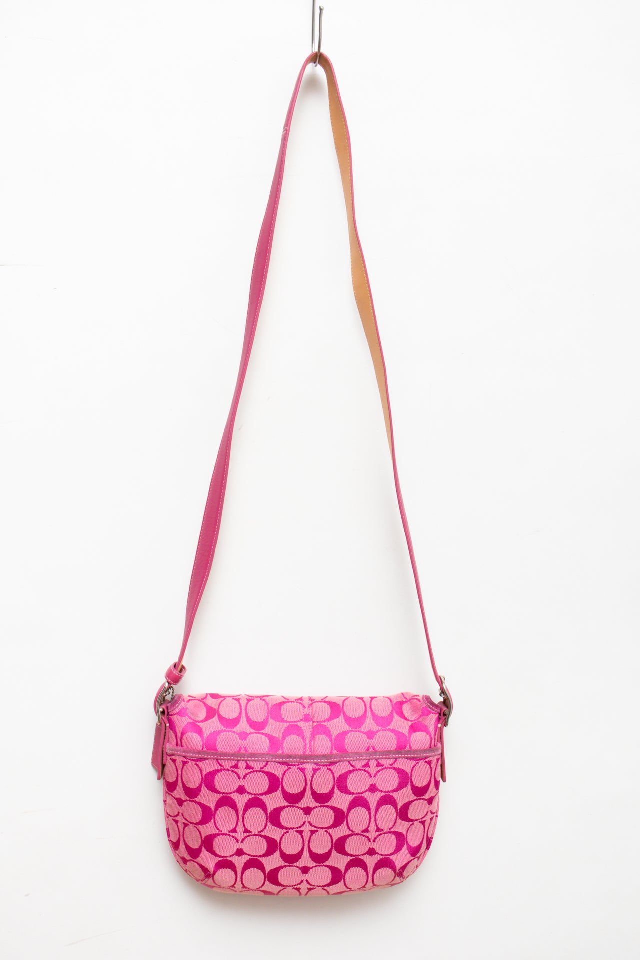 #241 Coach cross body bag | c. 160