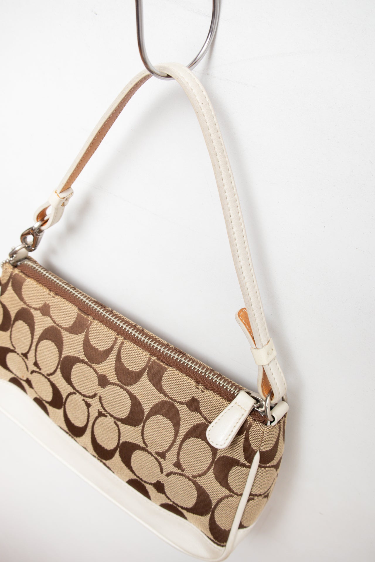 #242 Coach monogram white leather demi bag | c. 160
