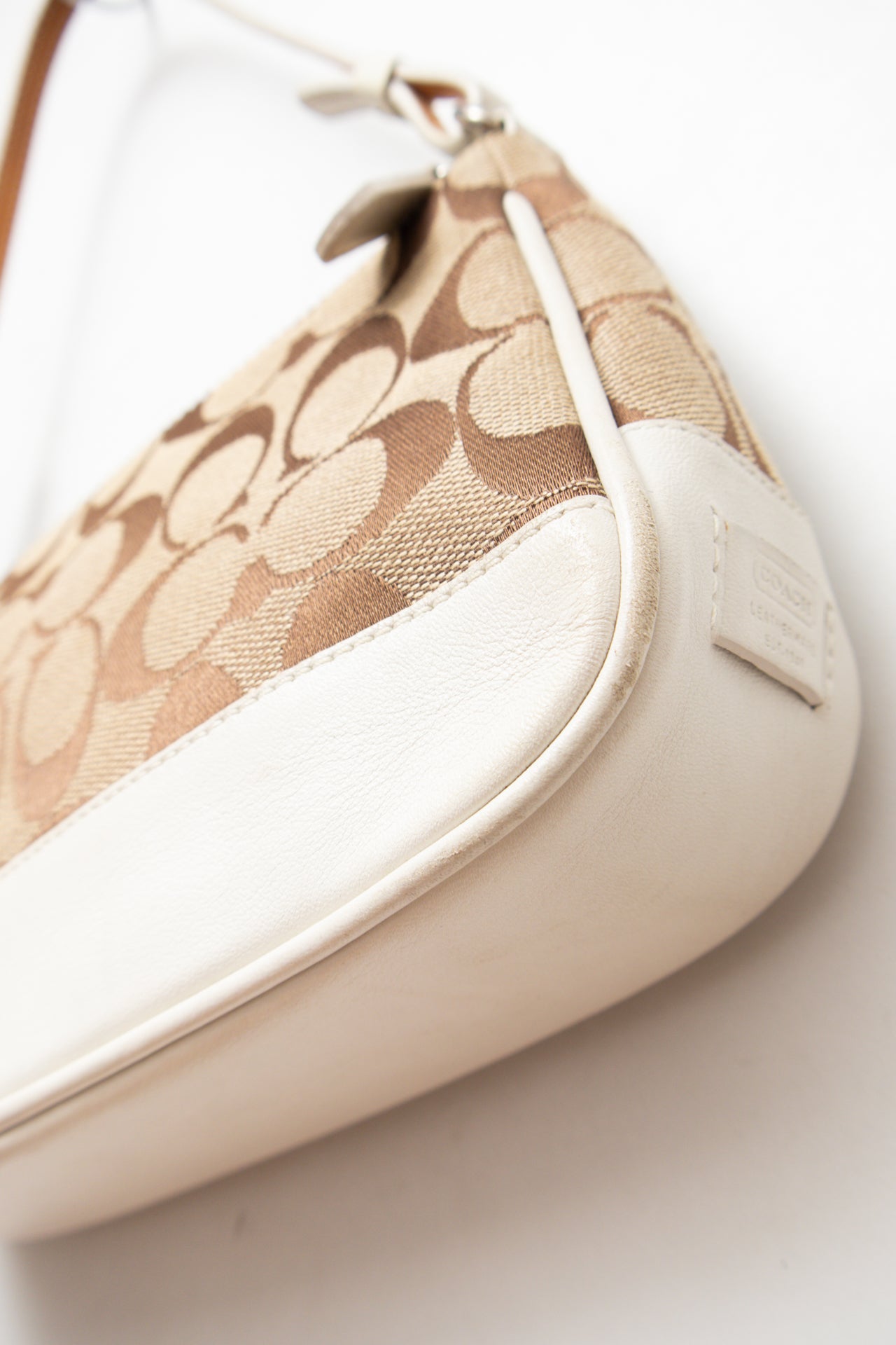 #242 Coach monogram white leather demi bag | c. 160