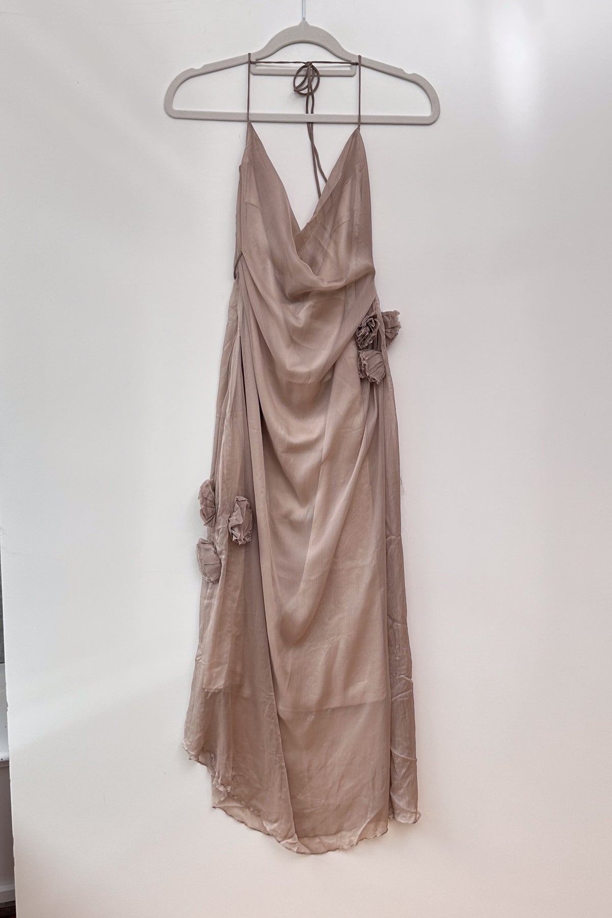 #170 Dainty Halter Gown Pink | c. 208 | Size 12