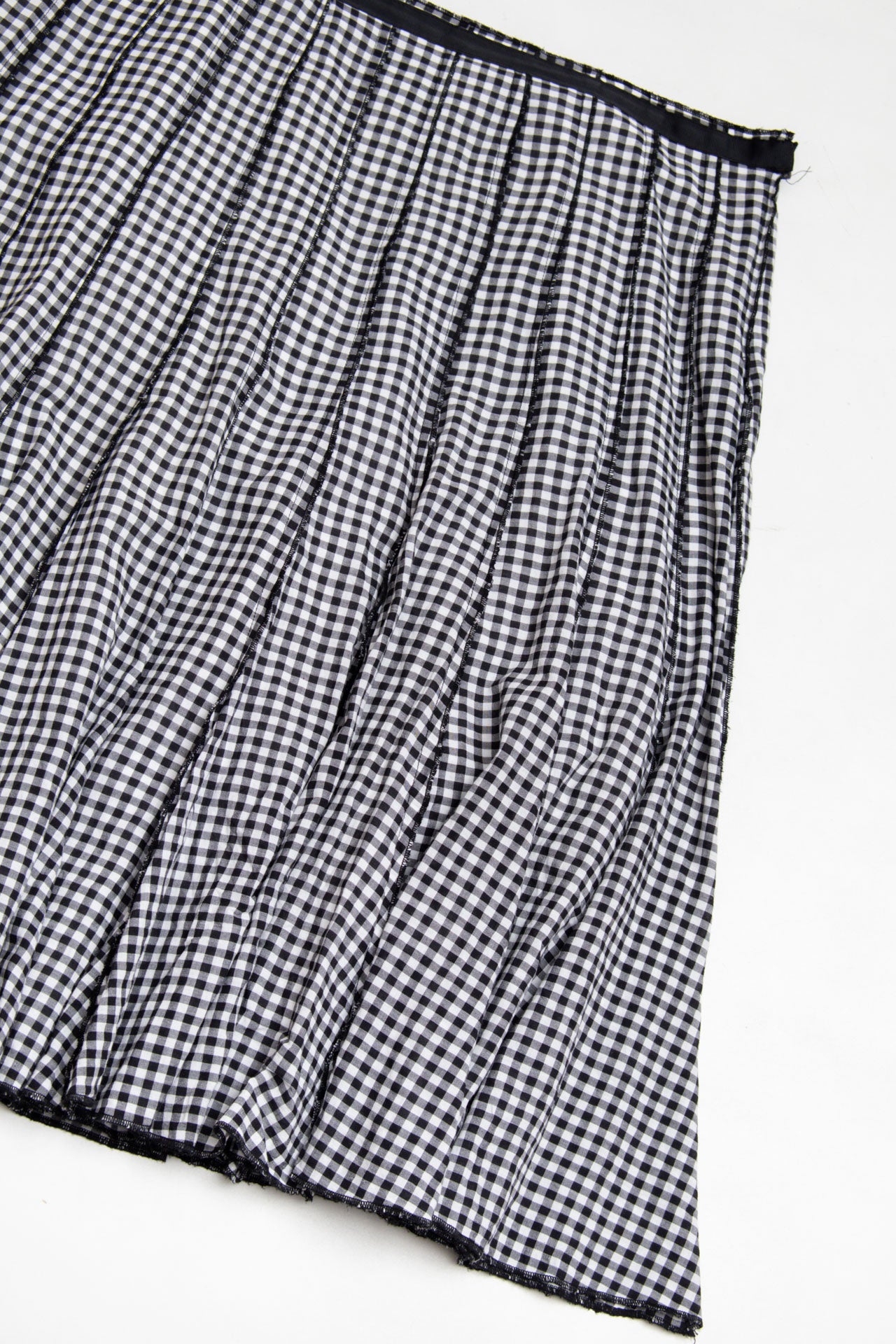 #127 Focus Gingham Skirt | C.154 | Size 14/16