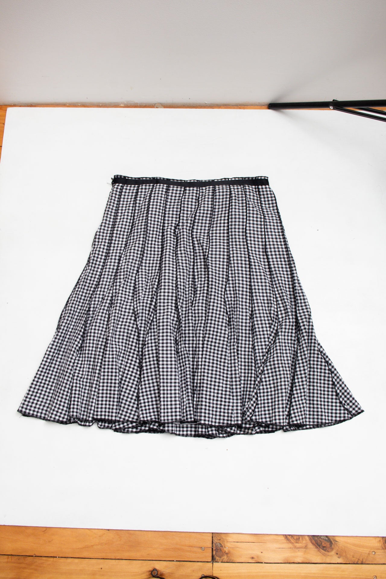#127 Focus Gingham Skirt | C.154 | Size 14/16
