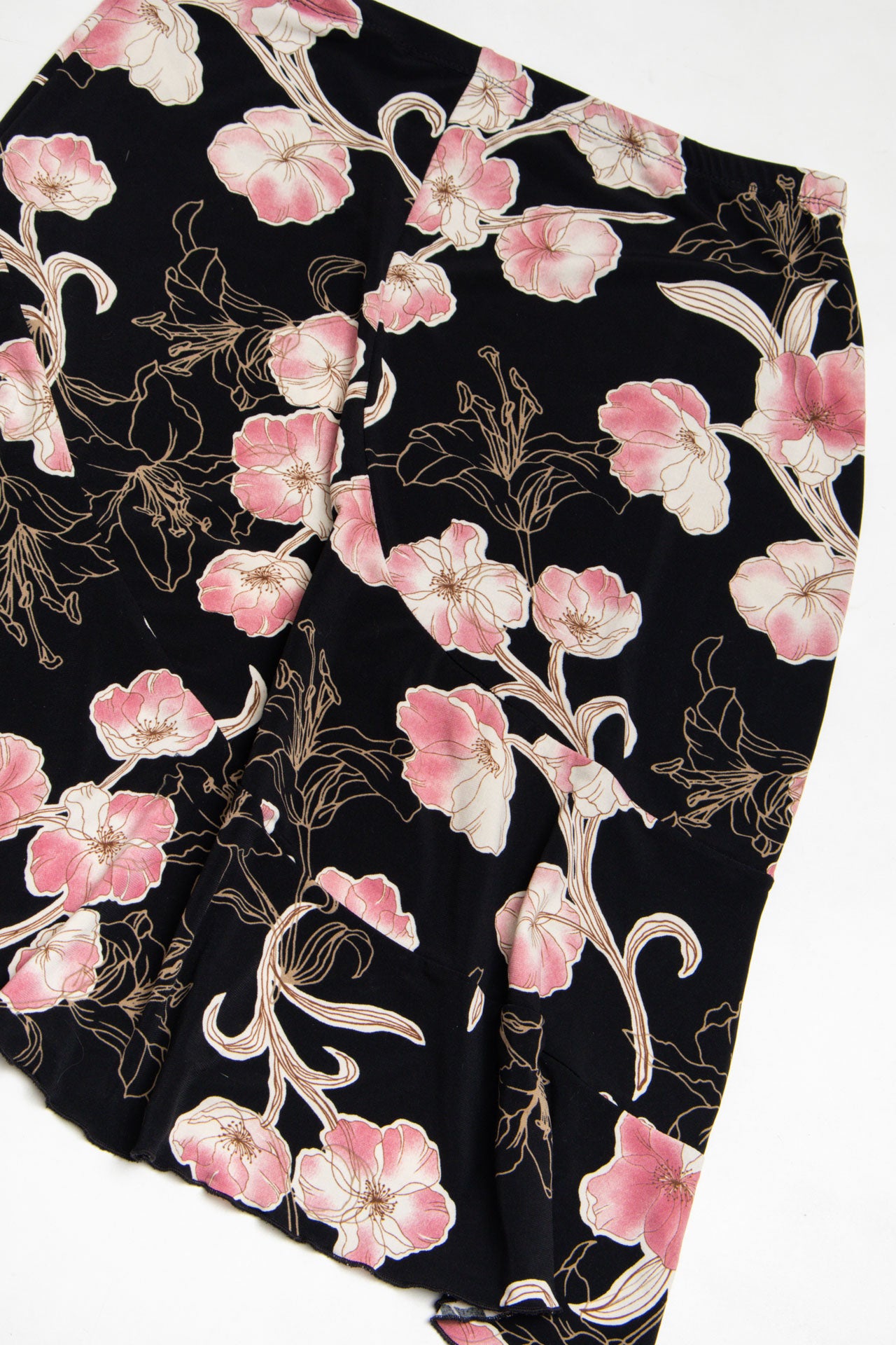 #130 Susan Lawrence Black Floral Skirt | C.154 | Size 10/12